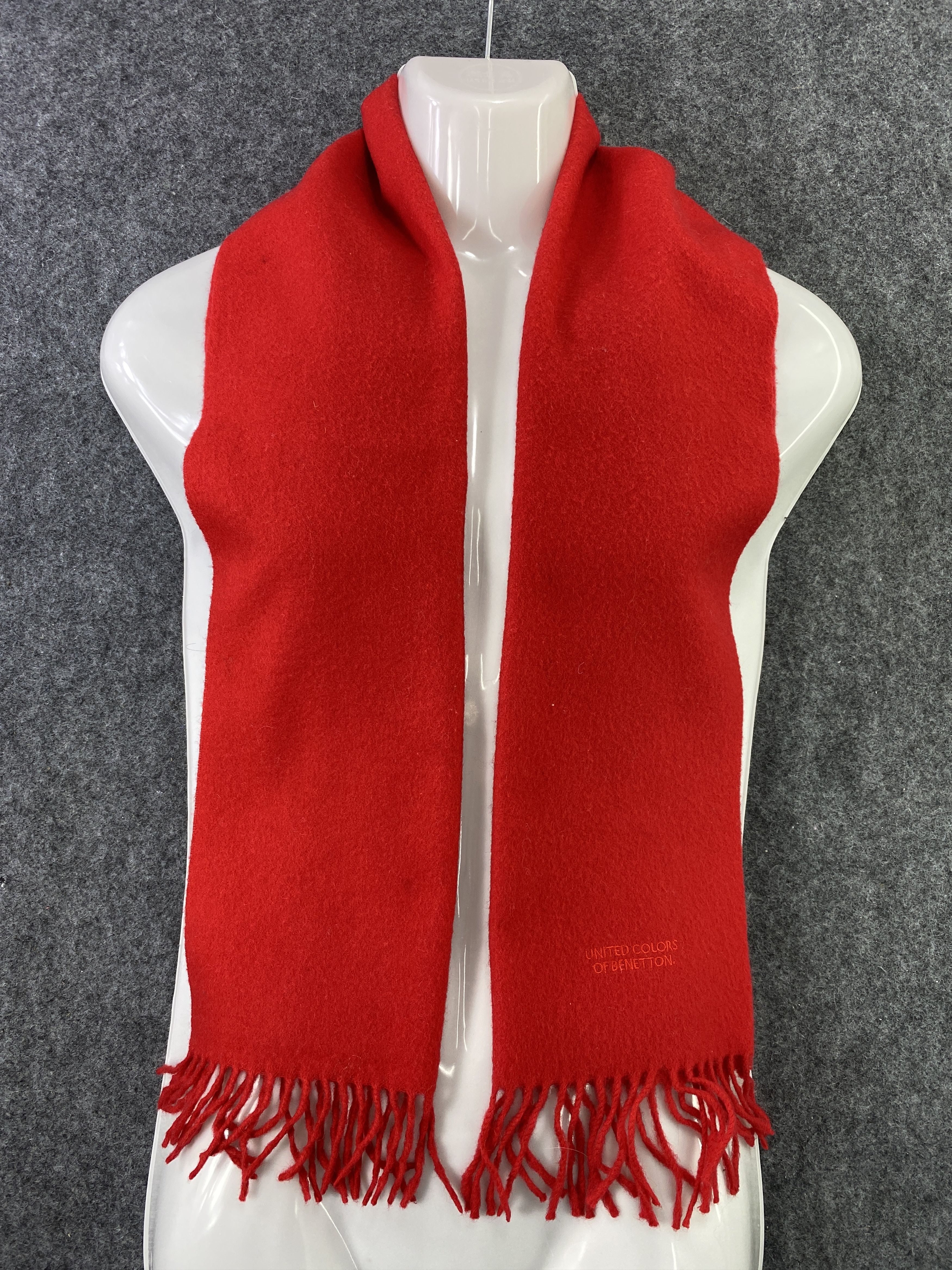United Colors Of Benetton United Colors Of Benetton Scarf/Muffler/neckwear -T378 Size ONE SIZE - 1 Thumbnail