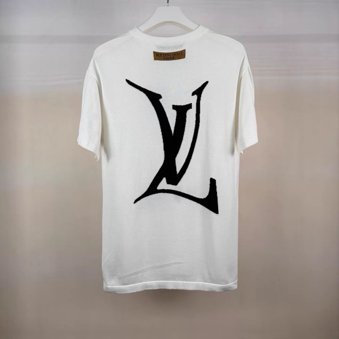 Louis Vuitton Louis Vuitton END GOAL Big Logo White Silk Knit Short Sleeve L Size US L / EU 52-54 / 3 - 2 Thumbnail