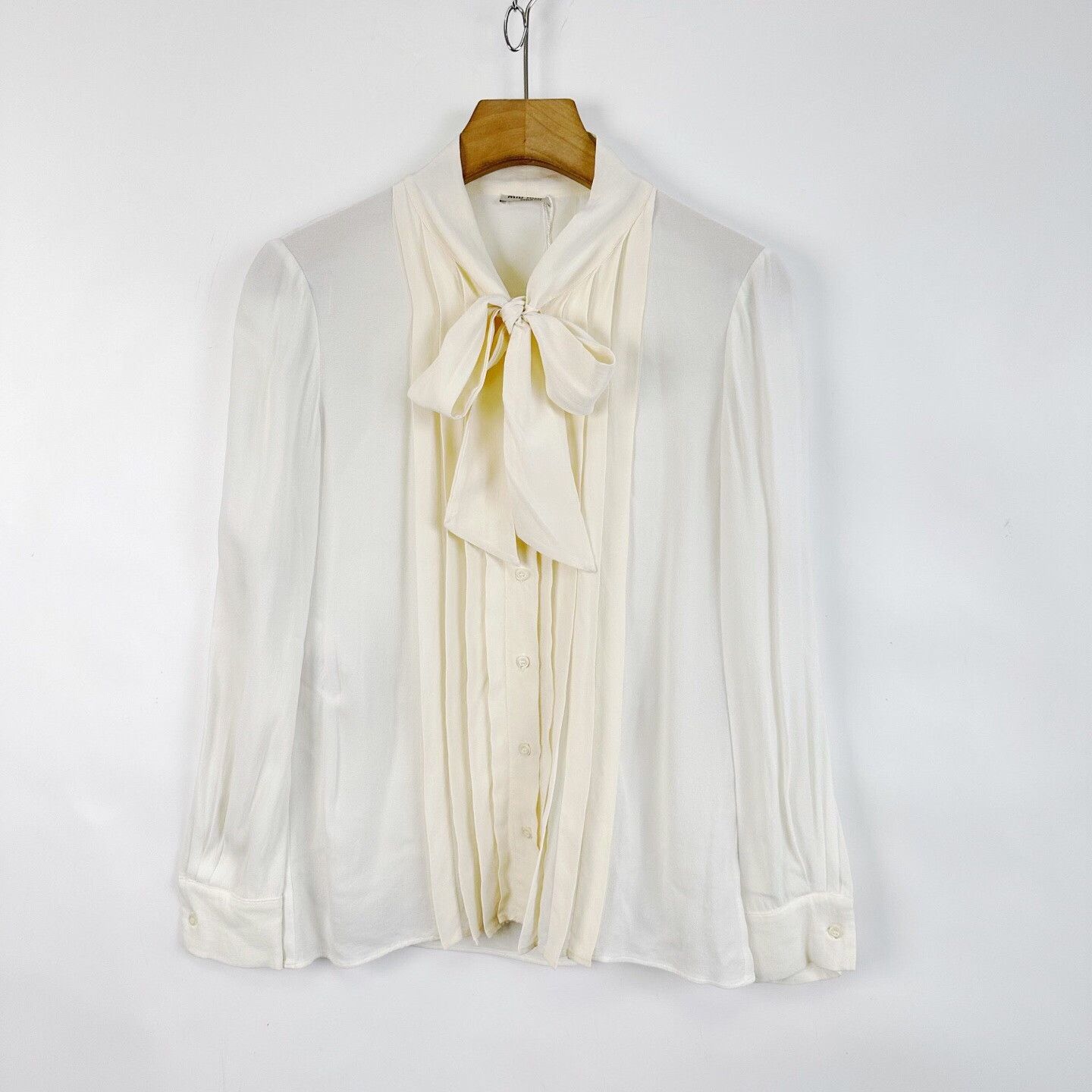 Miu Miu Miu Miu Silk Court Bow Shirt Size XS / US 0-2 / IT 36-38 - 1 Thumbnail