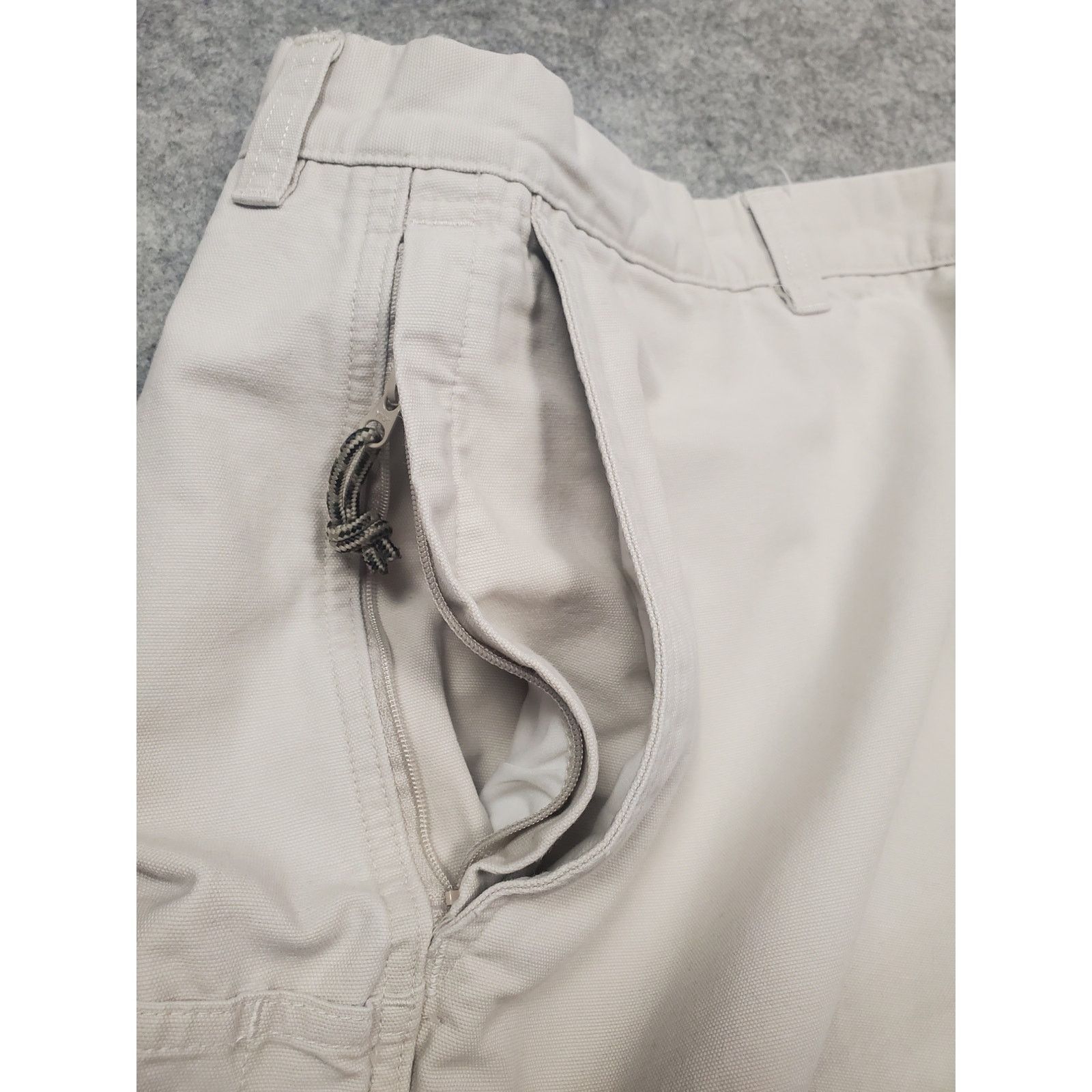 Columbia Columbia Men's 42 Light Khaki Cargo Utility Shorts Size US 42 / EU 58 - 6 Thumbnail