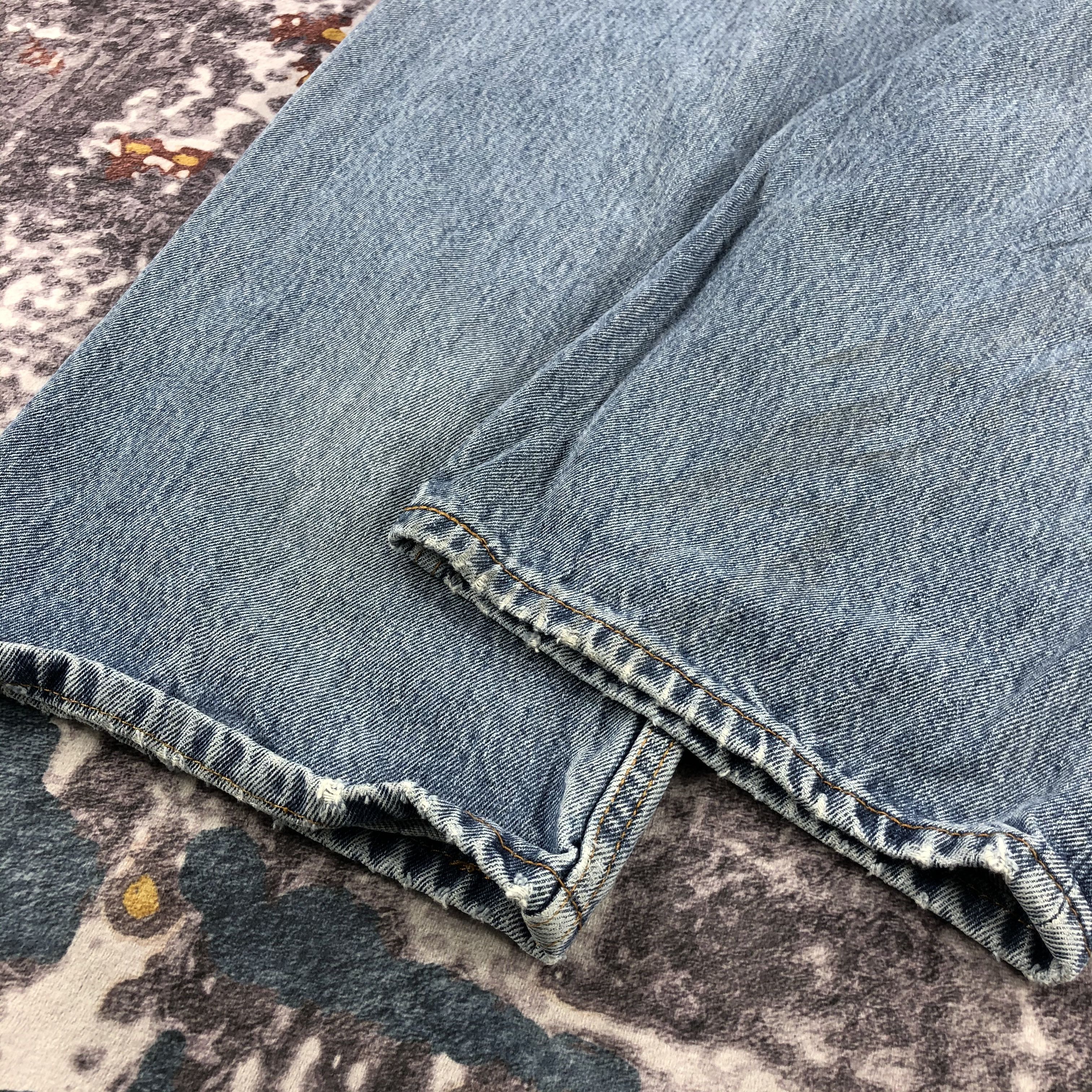 Vintage Blue Wash Levis 550 Jeans-JM2225