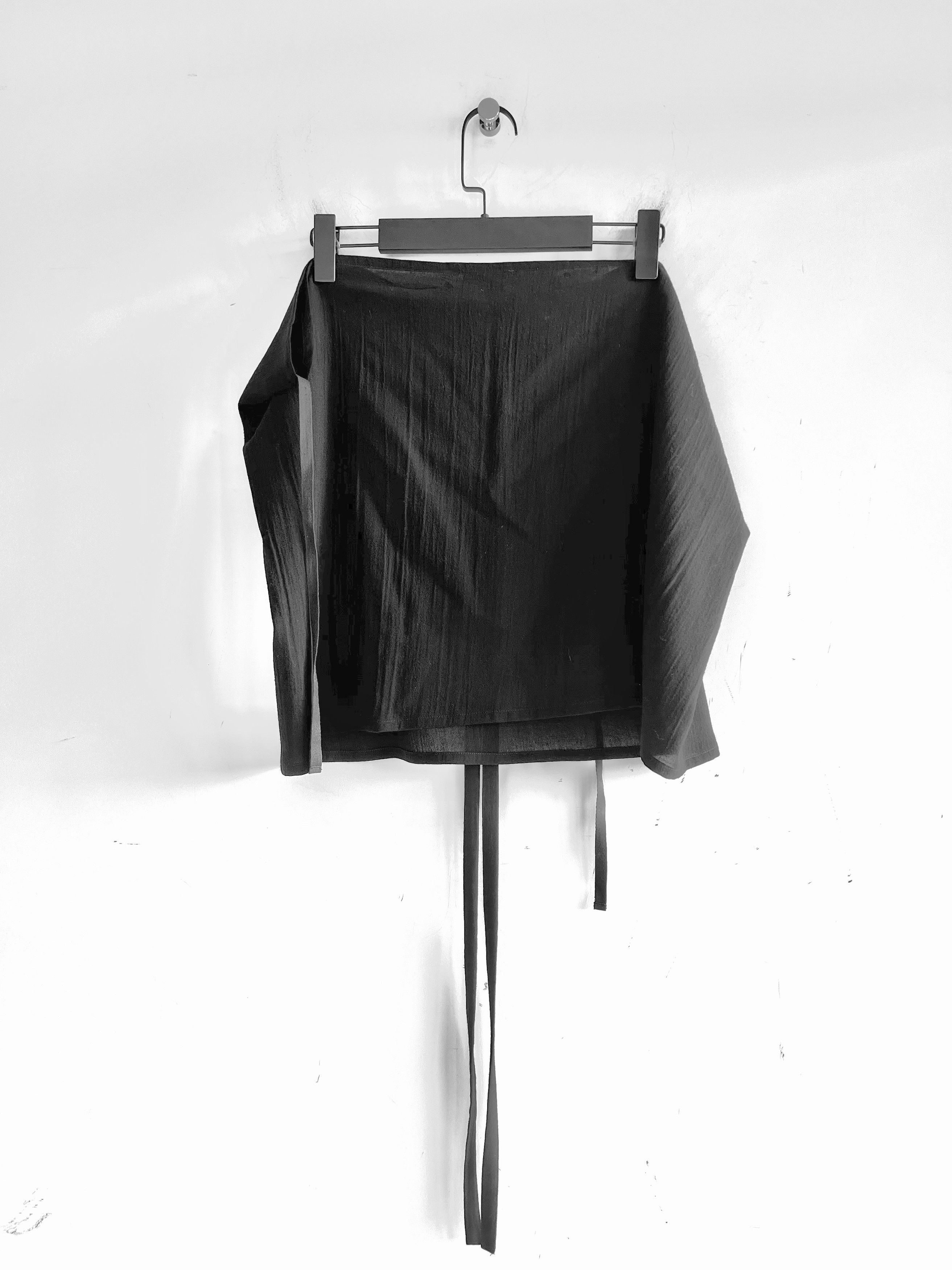 Ann Demeulemeester Ann Demeulemeester - VIRGIN WOOL Wrap Mini Skirt Size 36" / US 14 / IT 50 - 3 Thumbnail