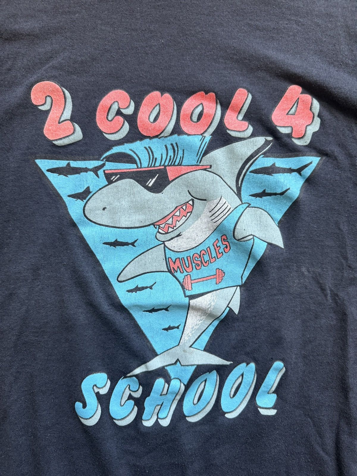 Vintage Single stitch 90s vintage shirt “2 cool 4 school” Size US L / EU 52-54 / 3 - 6 Thumbnail