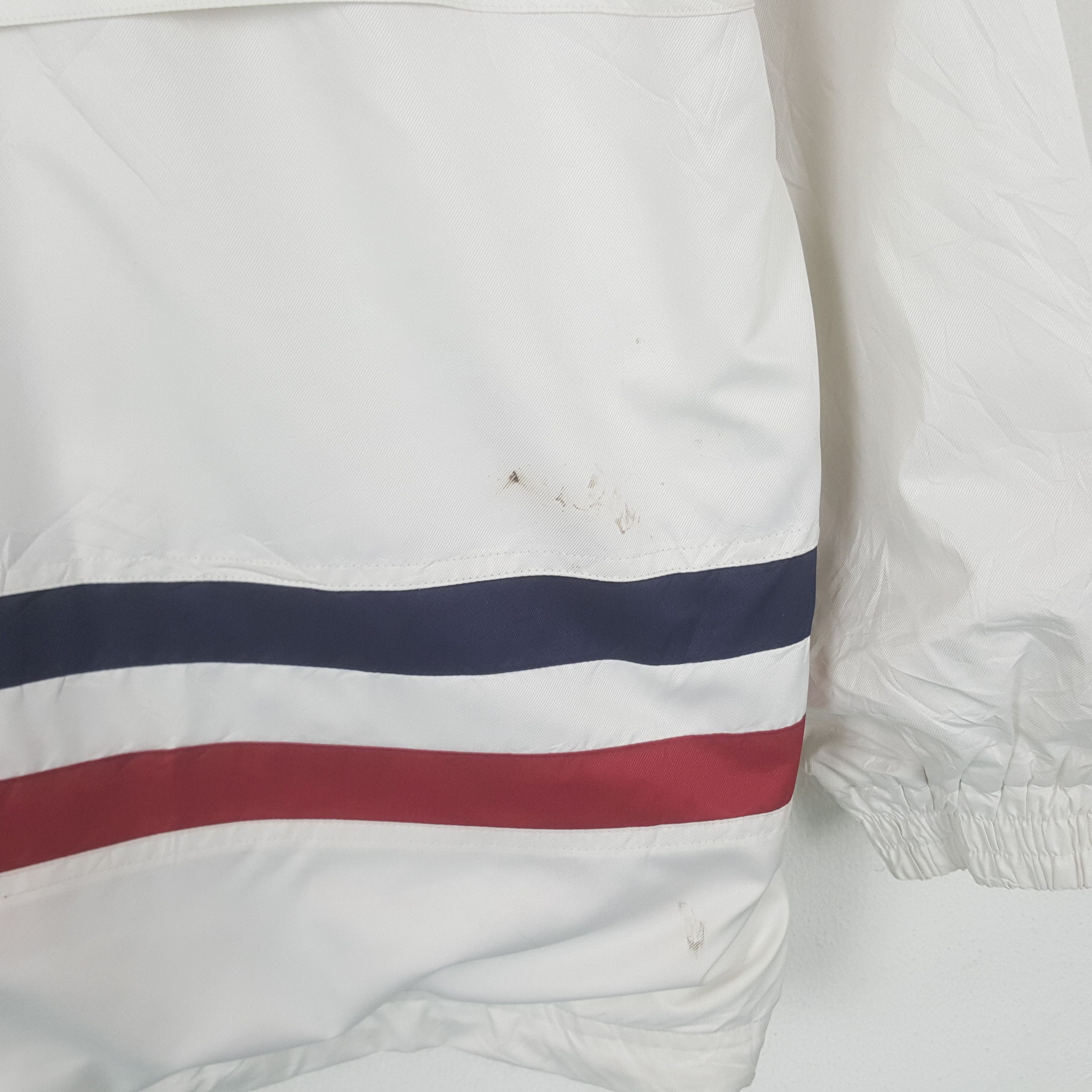 Sergio Tacchini Vintage Sergio Tacchini Windbreaker Sport Jacket Size US L / EU 52-54 / 3 - 4 Thumbnail
