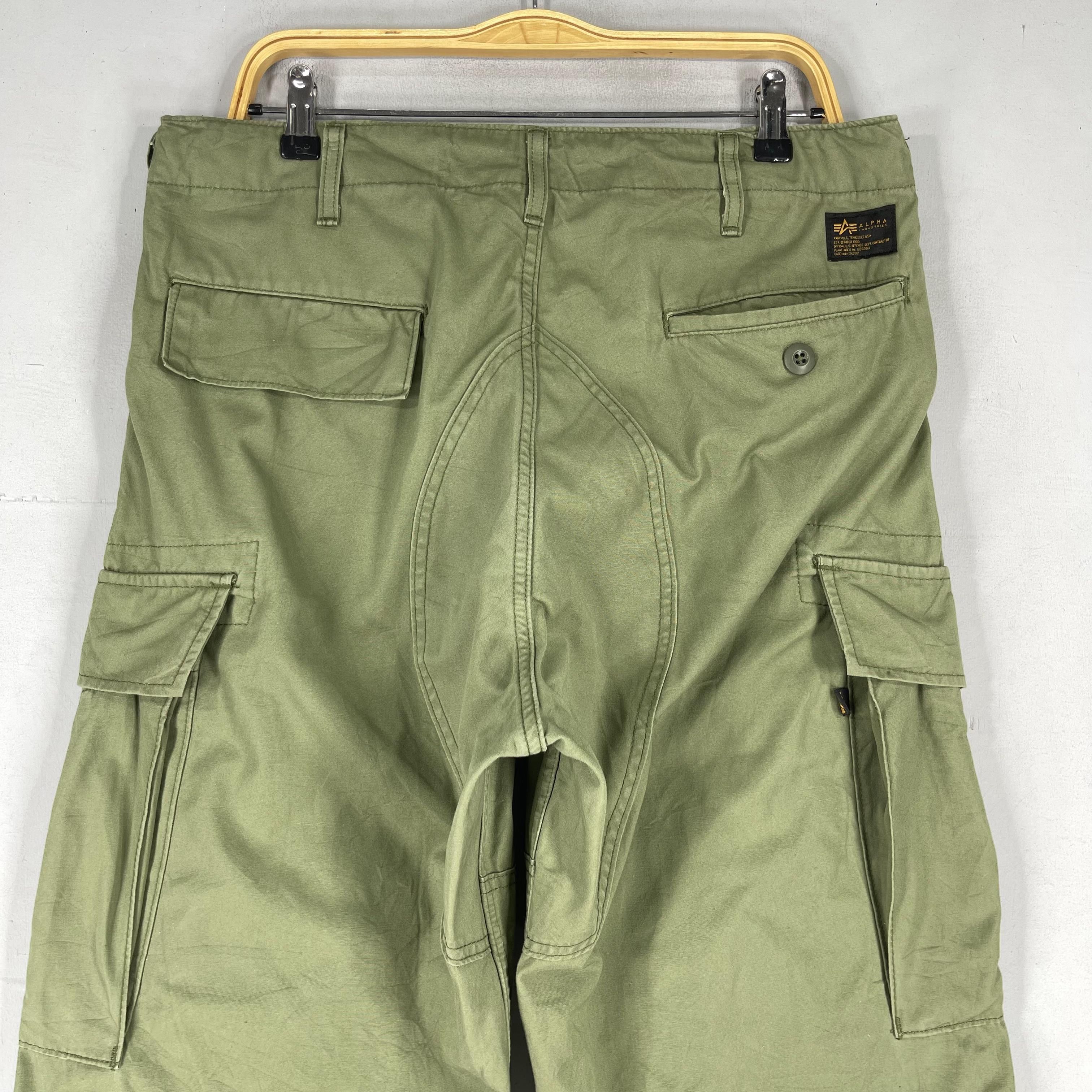 Alpha Industries × Vintage Vintage Alpha Industries Parachute Baggy Style Cargo Pant Size US 35 - 11 Thumbnail