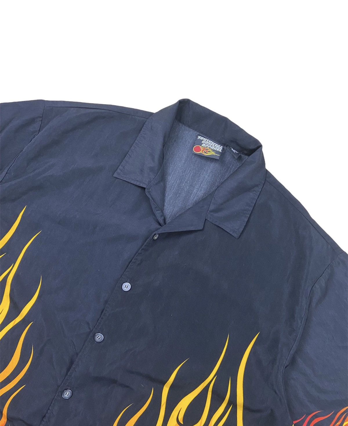 Vintage Vintage Y2K Southwest Flame Bowling Button Up Shirt Size US XXL / EU 58 / 5 - 2 Thumbnail