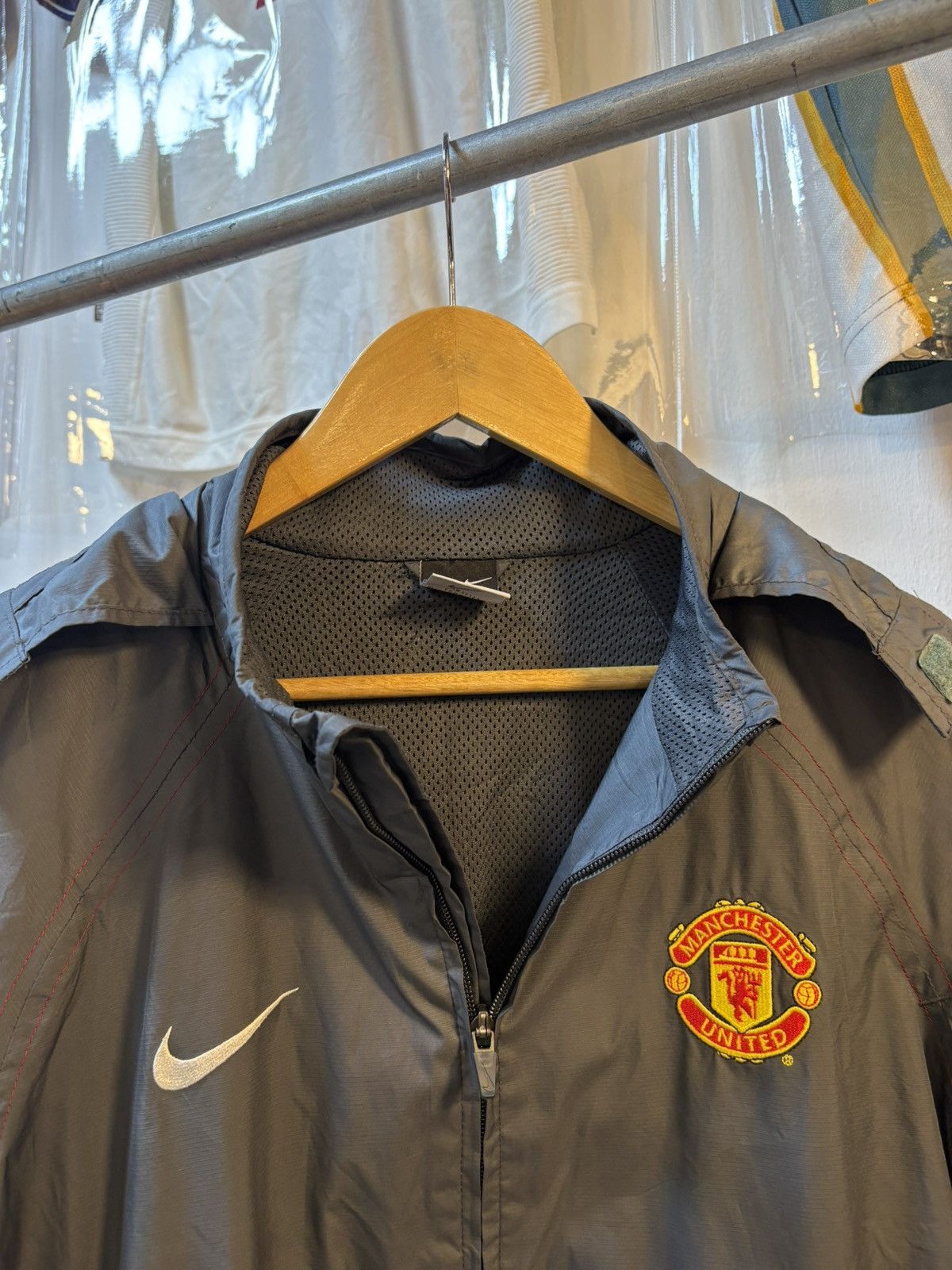 Nike Vintage Y2K Manchester United Tracksuit Size US M / EU 48-50 / 2 - 7 Thumbnail
