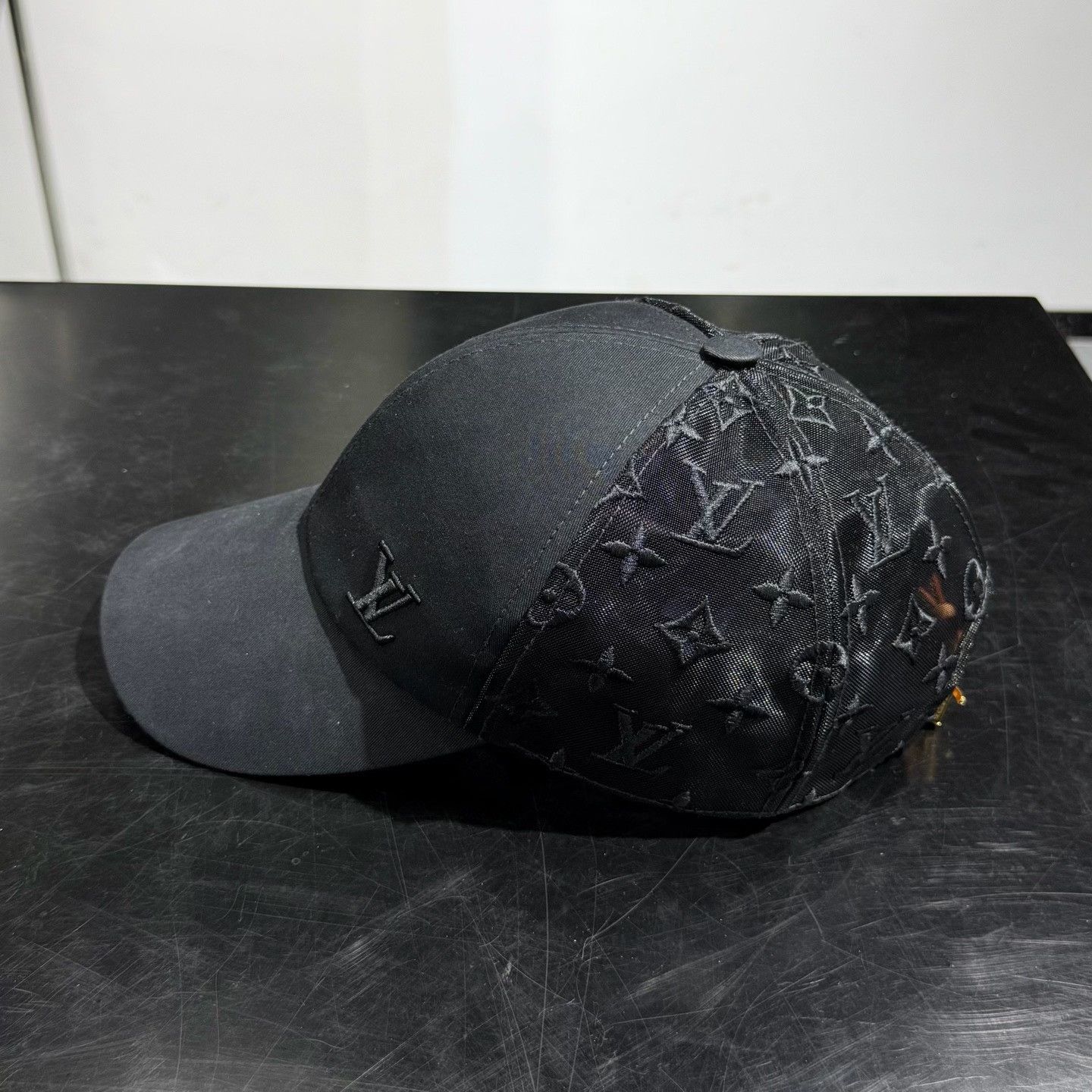 Louis Vuitton Louis Vuitton Monogram Black Adjustable Baseball Cap Size ONE SIZE - 1 Thumbnail