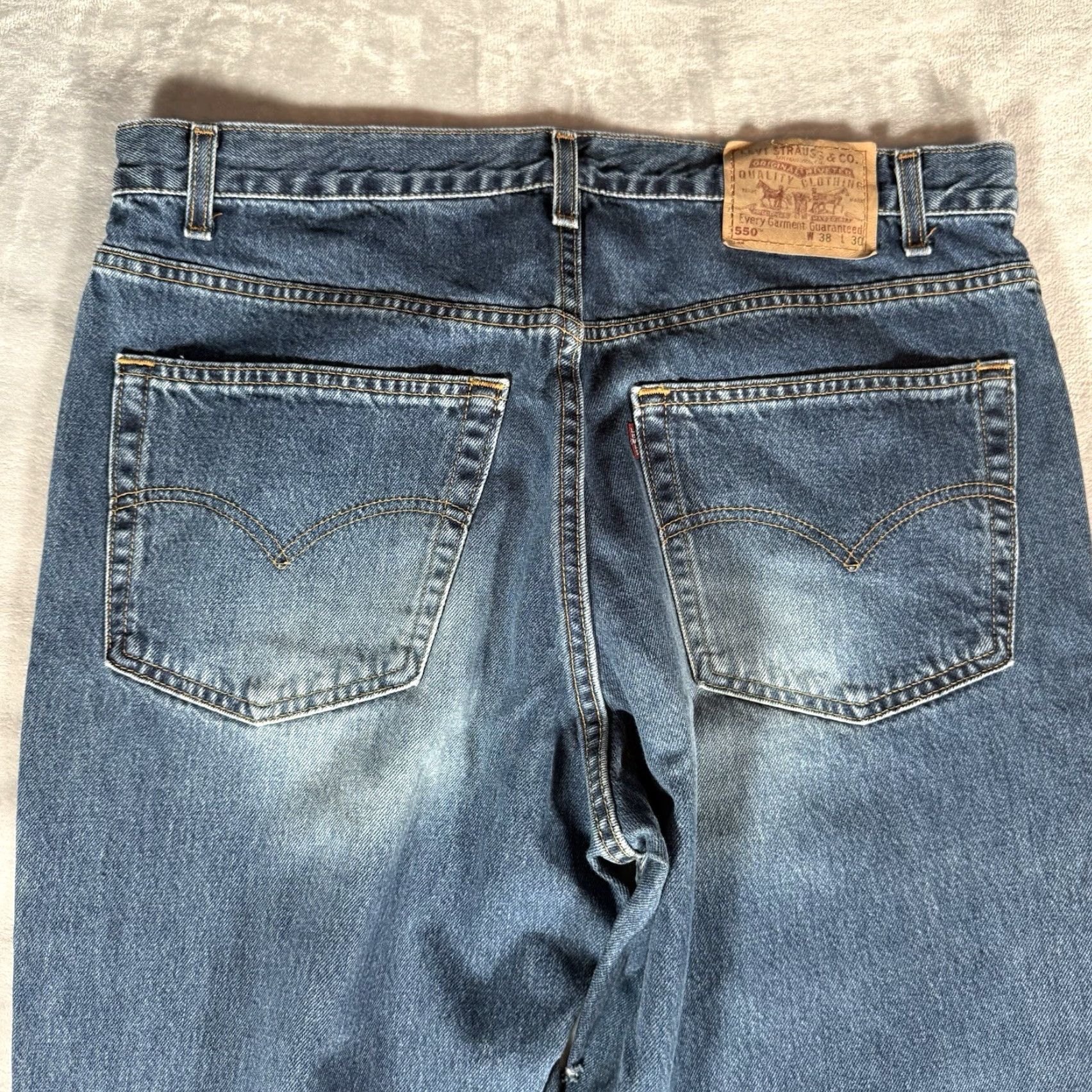 Levi's VINTAGE Levi's 550 Jeans Men 36 Relaxed Fit Denim 30 Inseam Blue USA Made 90s Style Mens Size US 36 / EU 52 - 7 Thumbnail