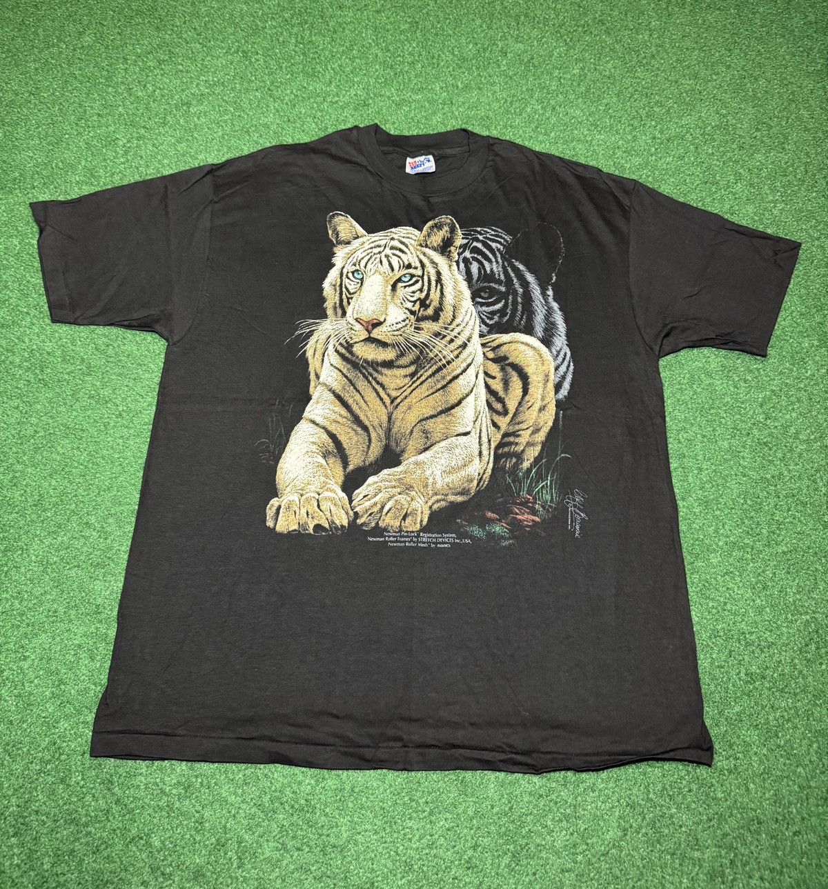 Hanes White Tiger Siberian Bengal 90s XL Nature T Shirt Never Worn Size US XL / EU 56 / 4 - 1 Thumbnail