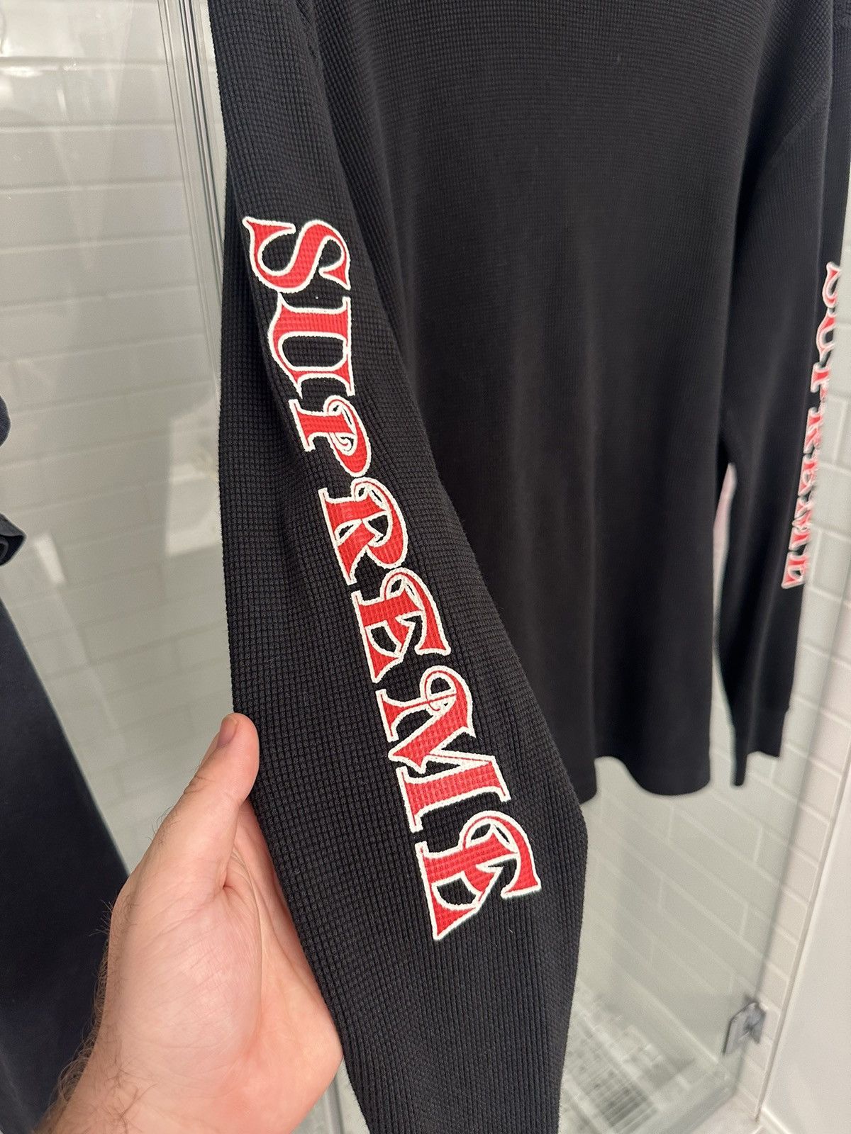 Supreme SUPREME Sleeve Logo Waffle Thermal Size US XL / EU 56 / 4 - 4 Thumbnail