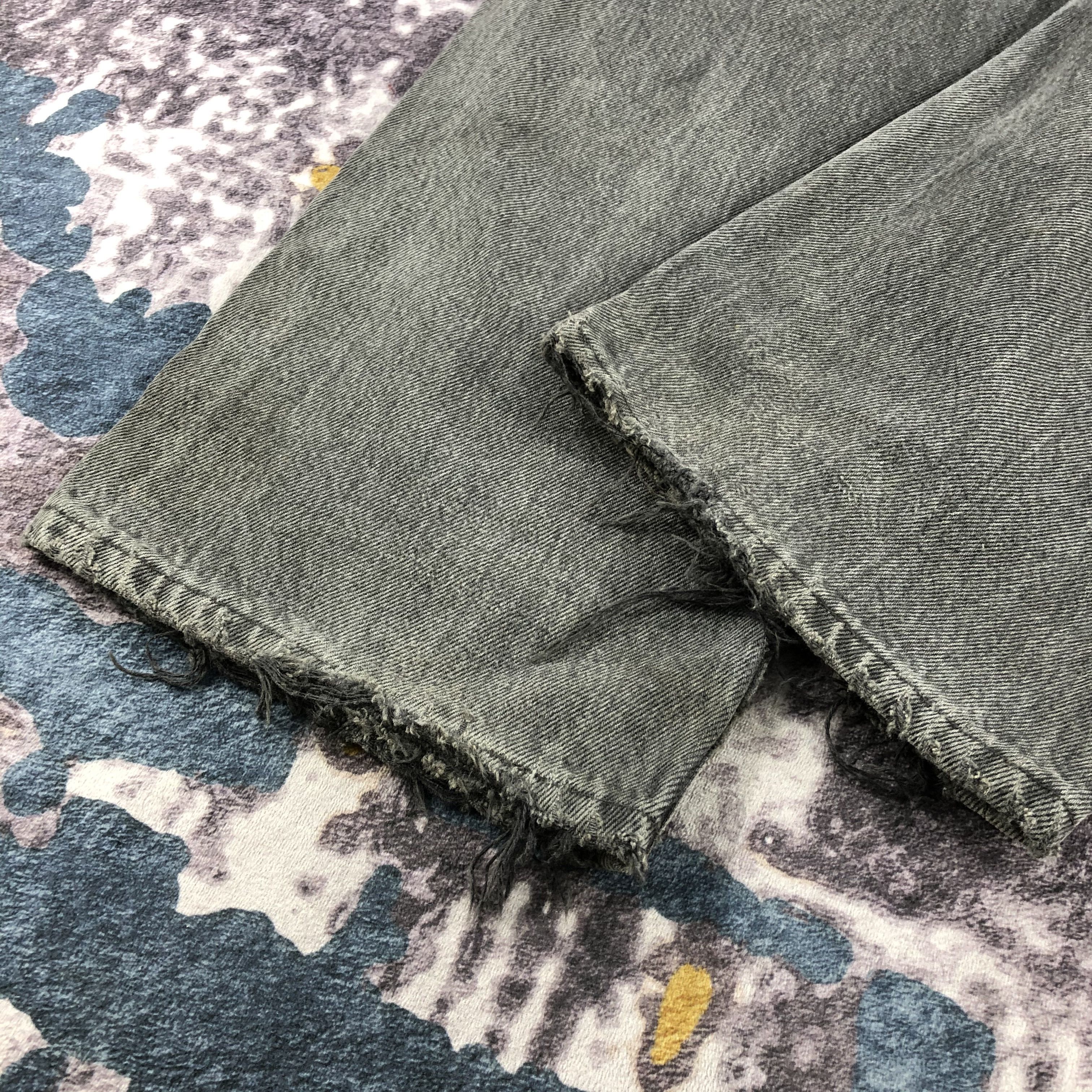 Levi's × Vintage Vintage 90s Levis 501 Ripped Jeans-JM2644 Size US 32 / EU 48 - 4 Thumbnail