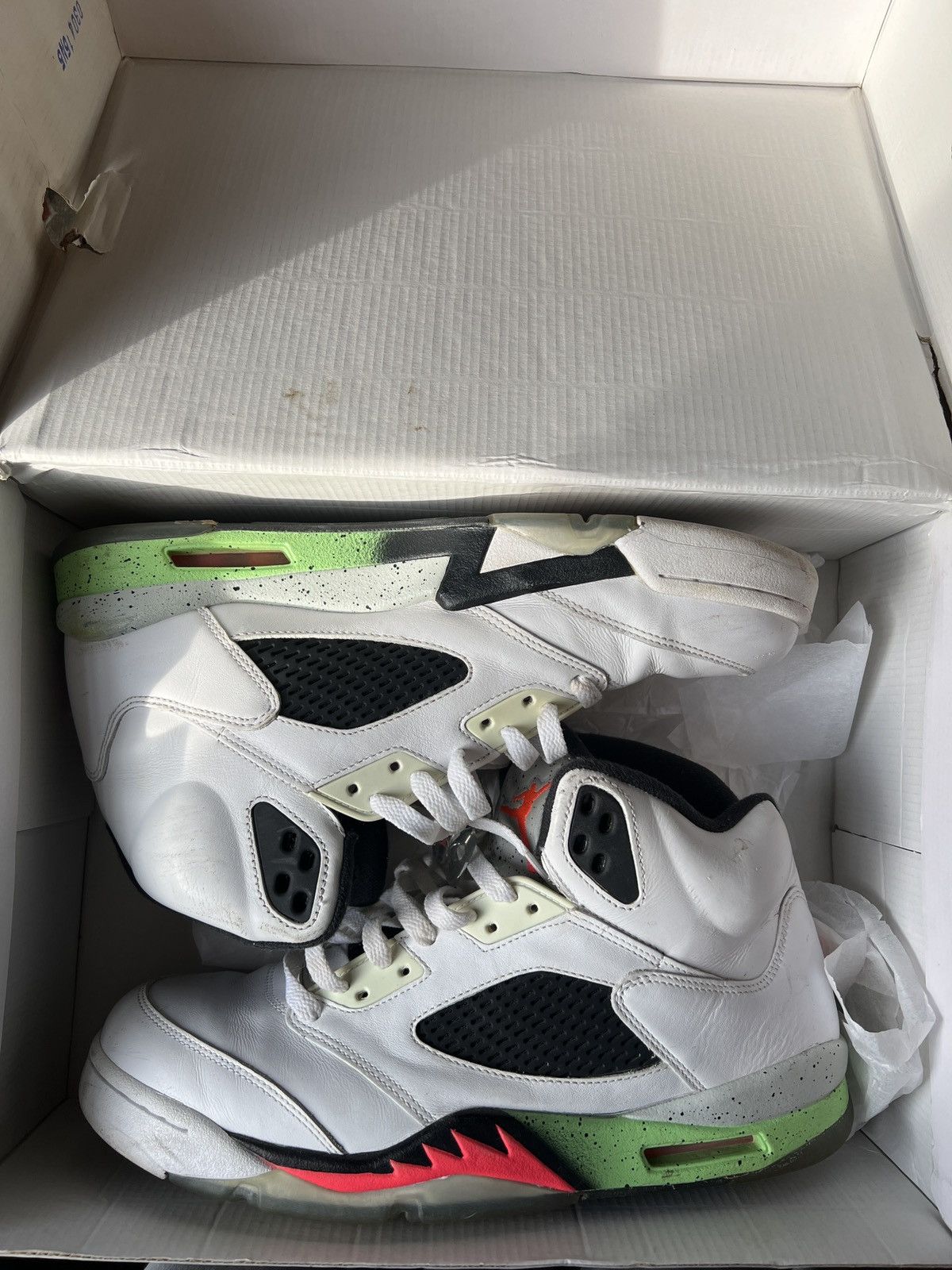 Jordan Brand Retro Jordan 5 Poison Green Size US 11.5 / EU 44-45 - 2 Thumbnail
