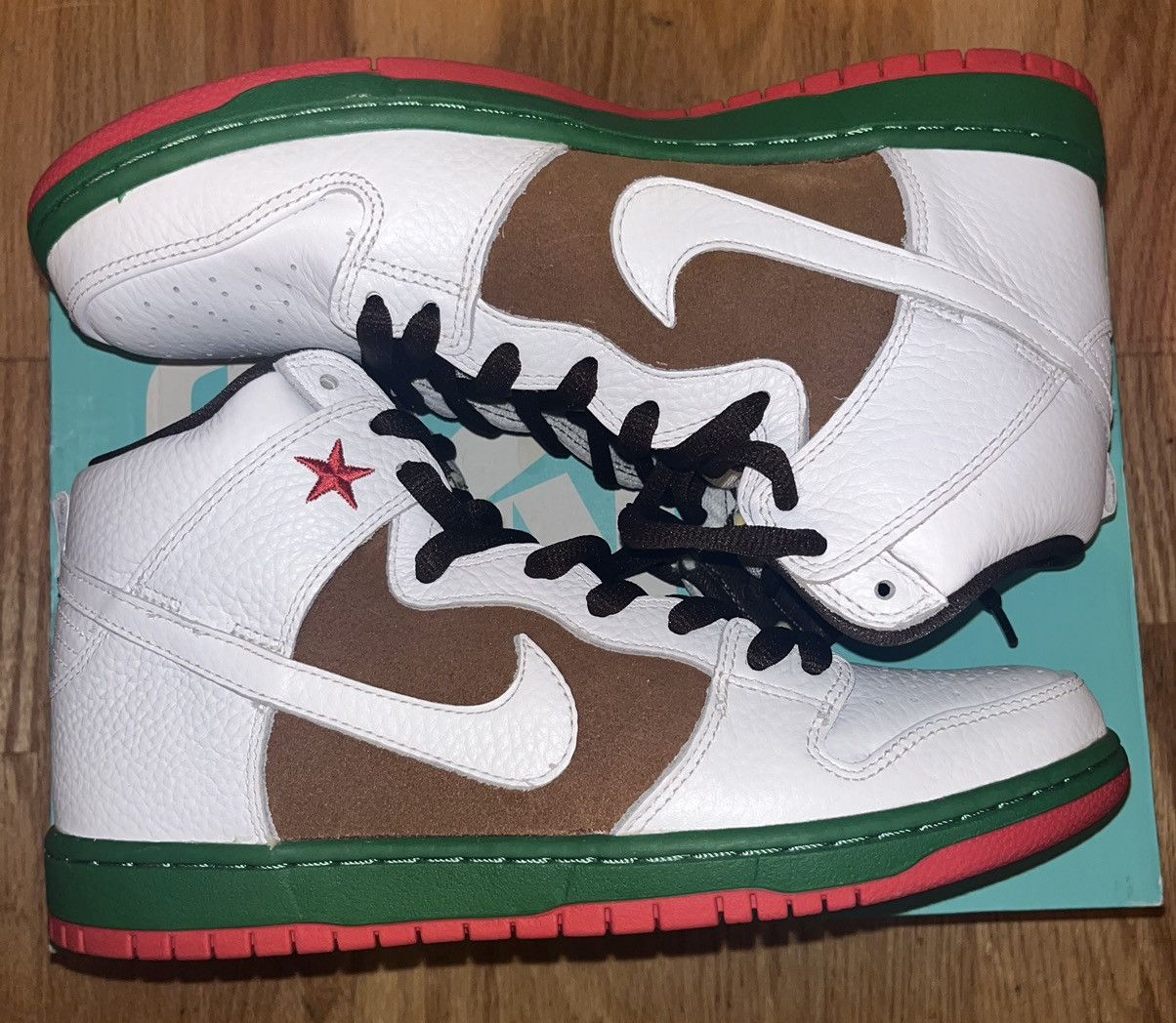 Nike Nike SB Dunk High Cali (2014) Size US 9.5 / EU 42-43 - 3 Thumbnail