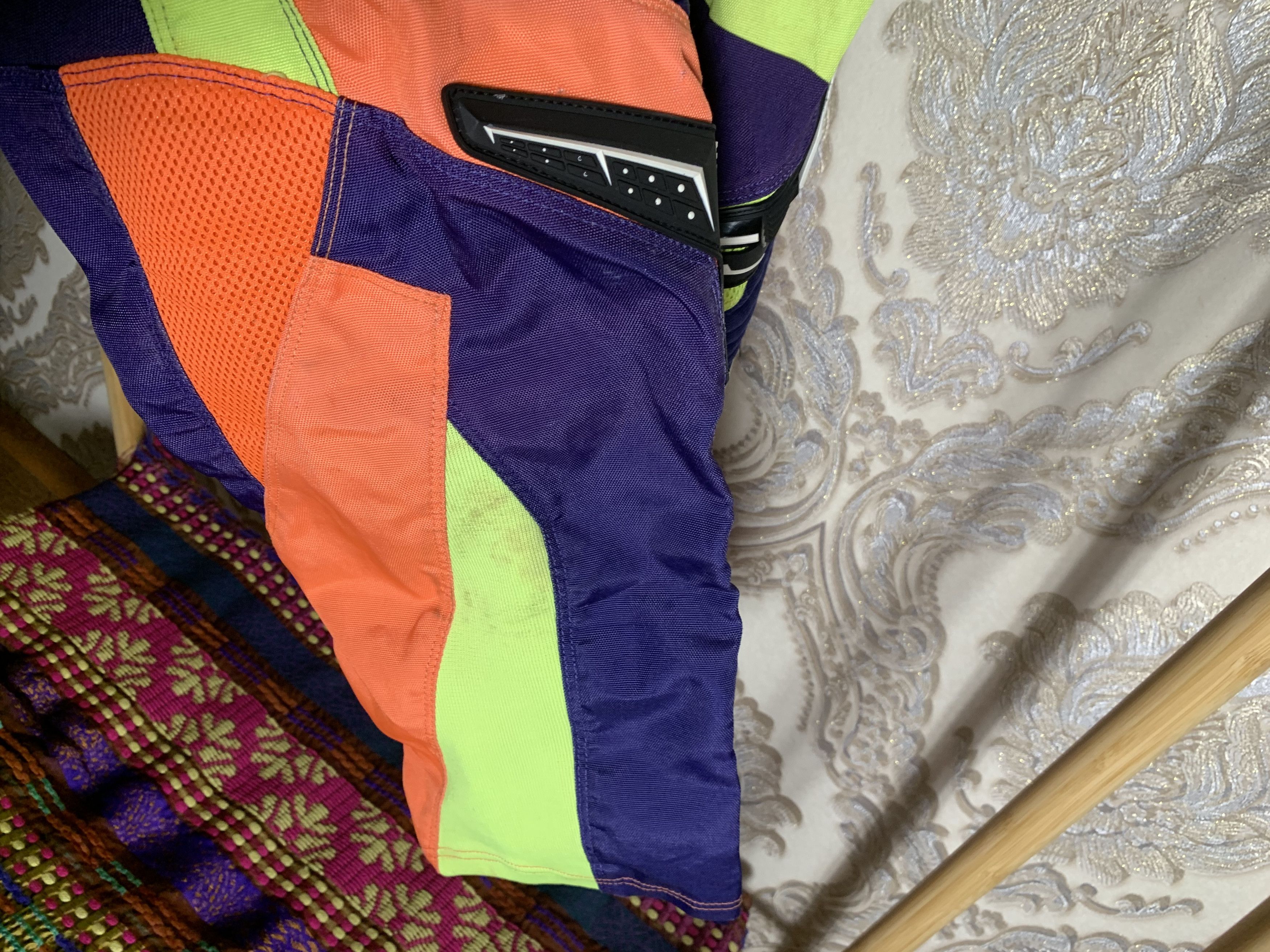 NASCAR VINTAGE UFO PLAST MOTORCYCLE PANTS BIKE DESIGNER Y2K Size US 28 / EU 44 - 5 Thumbnail