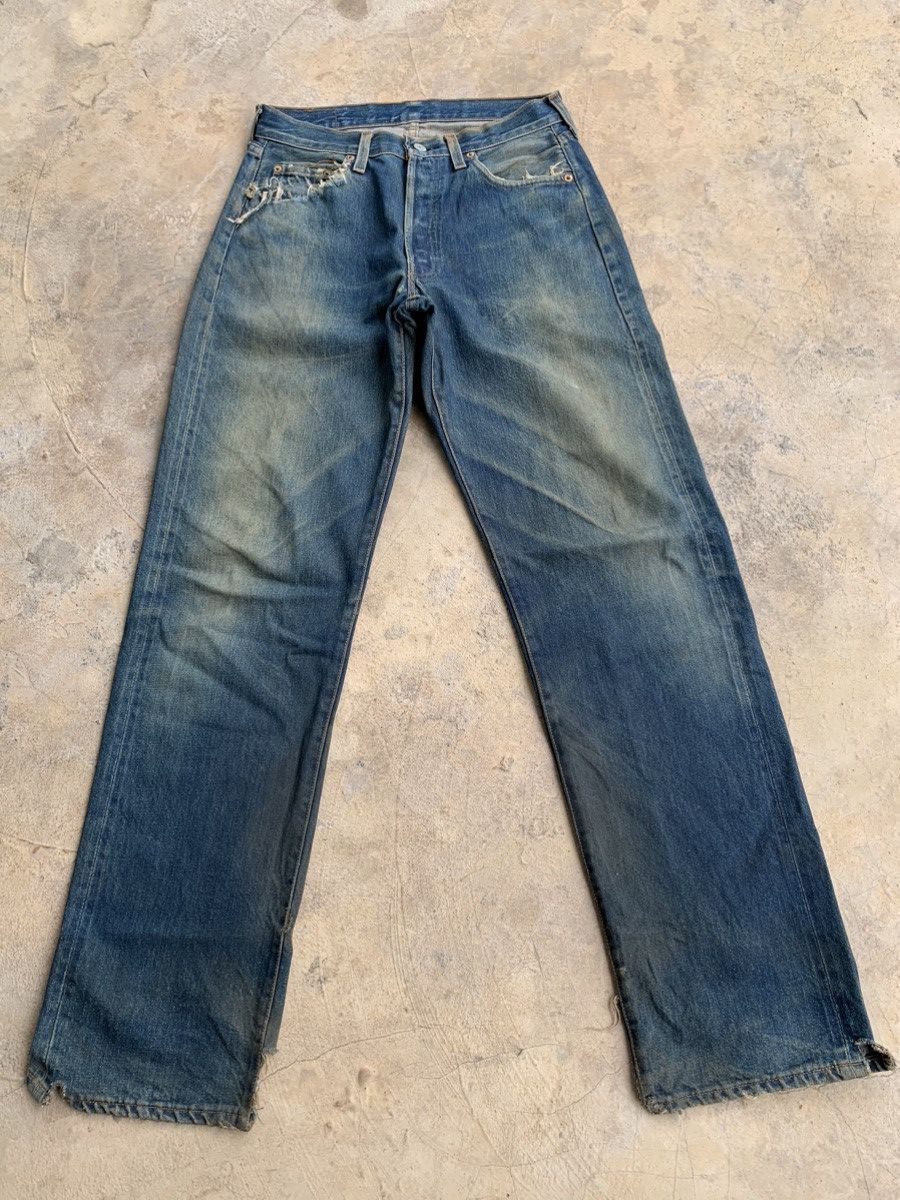 Levi's × Vintage Big E Vintage Levi’s 501 Redline Jeans Selvedge Distressed Size US 29 - 1 Thumbnail