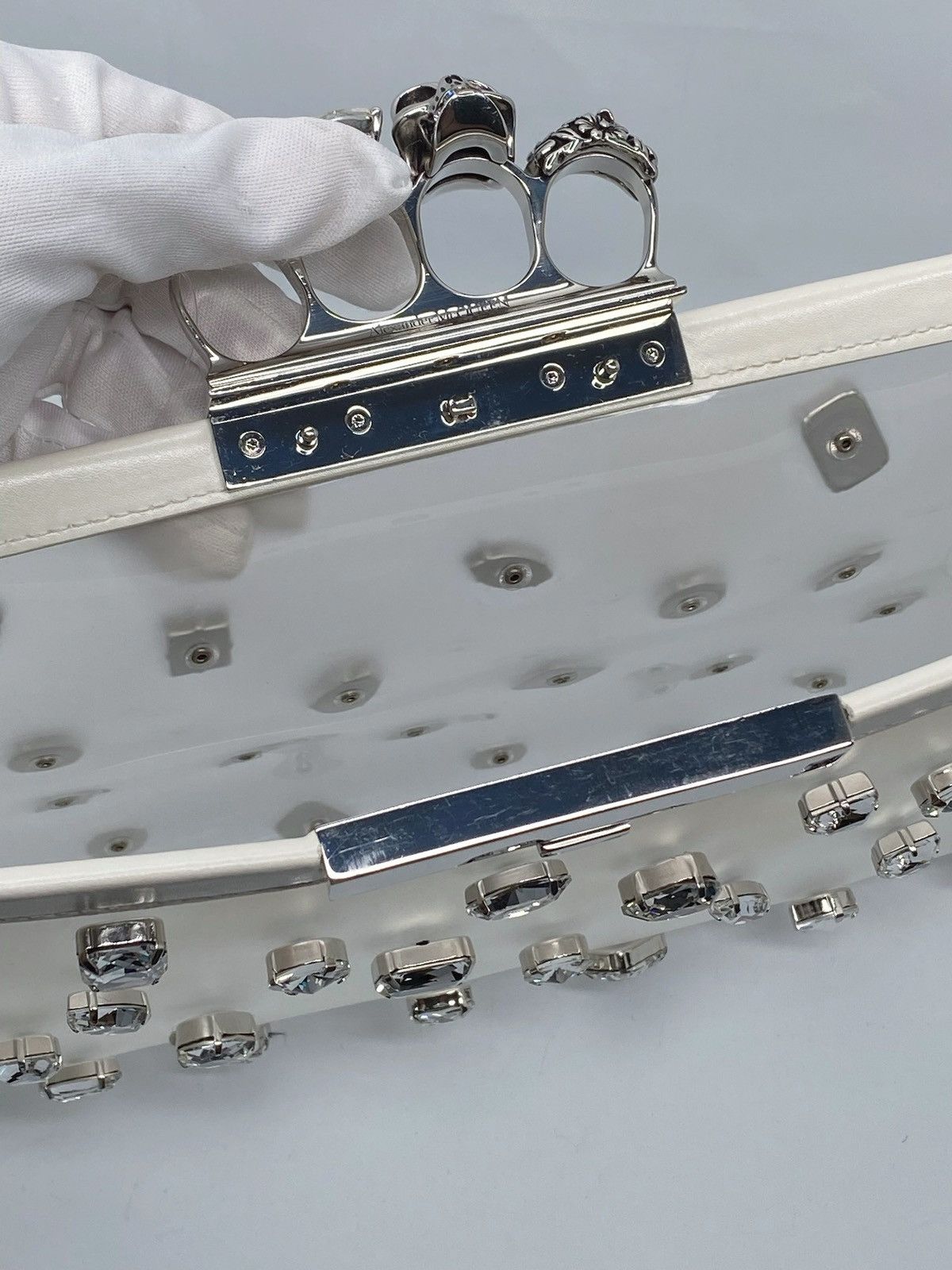 Alexander McQueen Alexander McQueen Four-Ring Knuckle Clasp Crystal clutch Size ONE SIZE - 14 Thumbnail