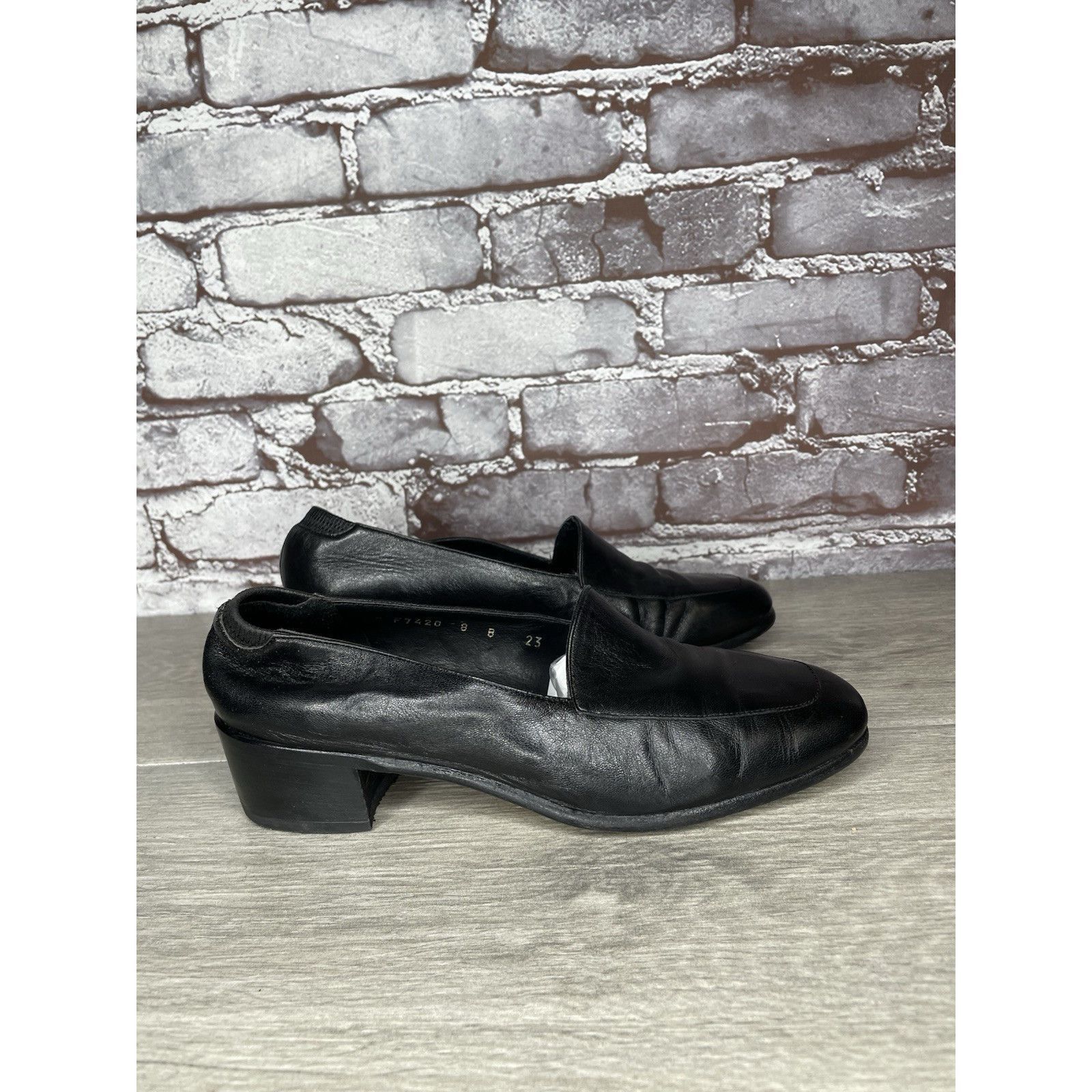 Cole Haan Cole Haan Black Leather Heel Italy Italian Loafers Shoes Wom Size US 8 / IT 38 - 17 Thumbnail