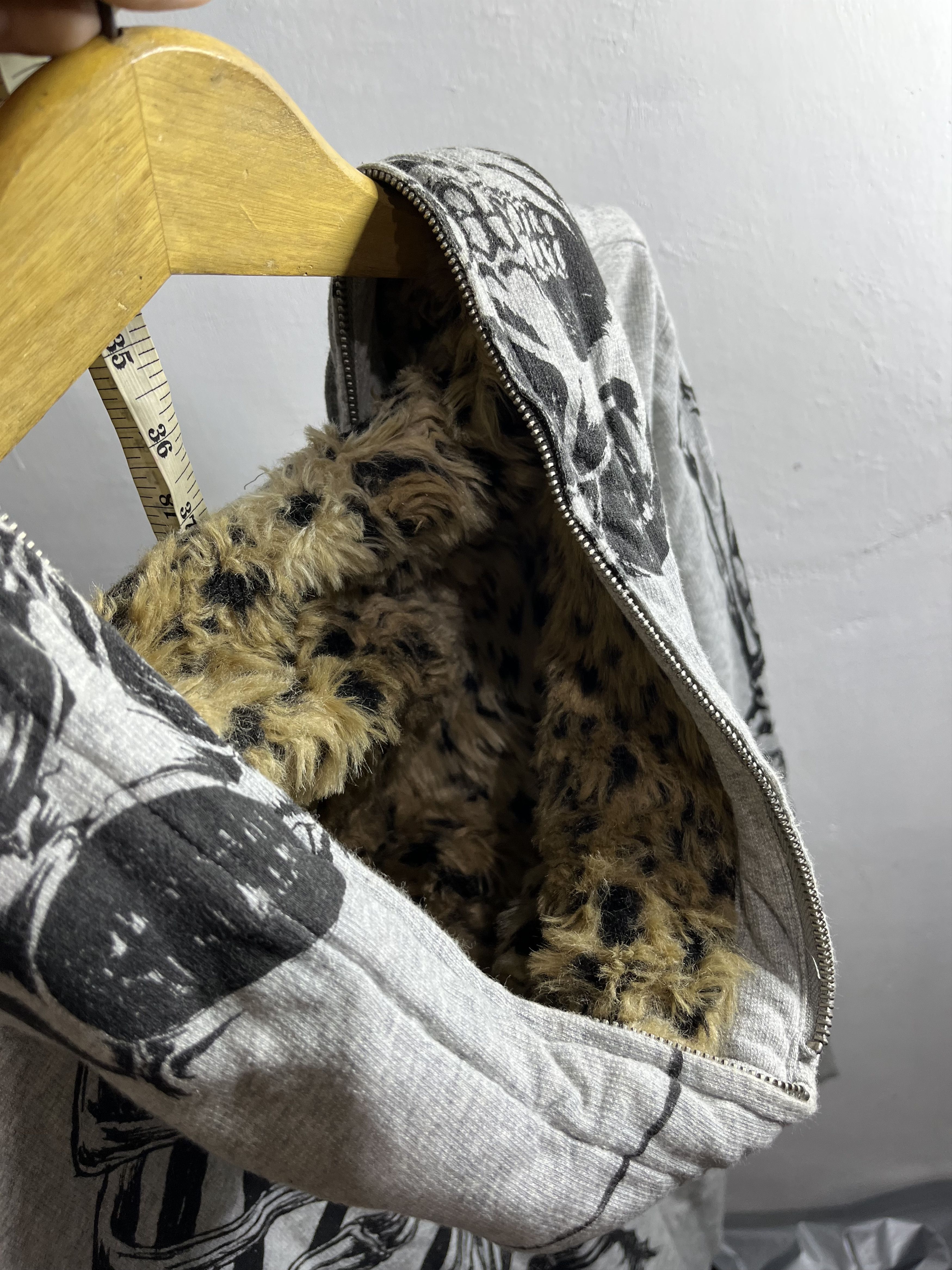 Le Grande Bleu (L.G.B.) Crazy glad news skeleton hoodie Size US L / EU 52-54 / 3 - 9 Thumbnail