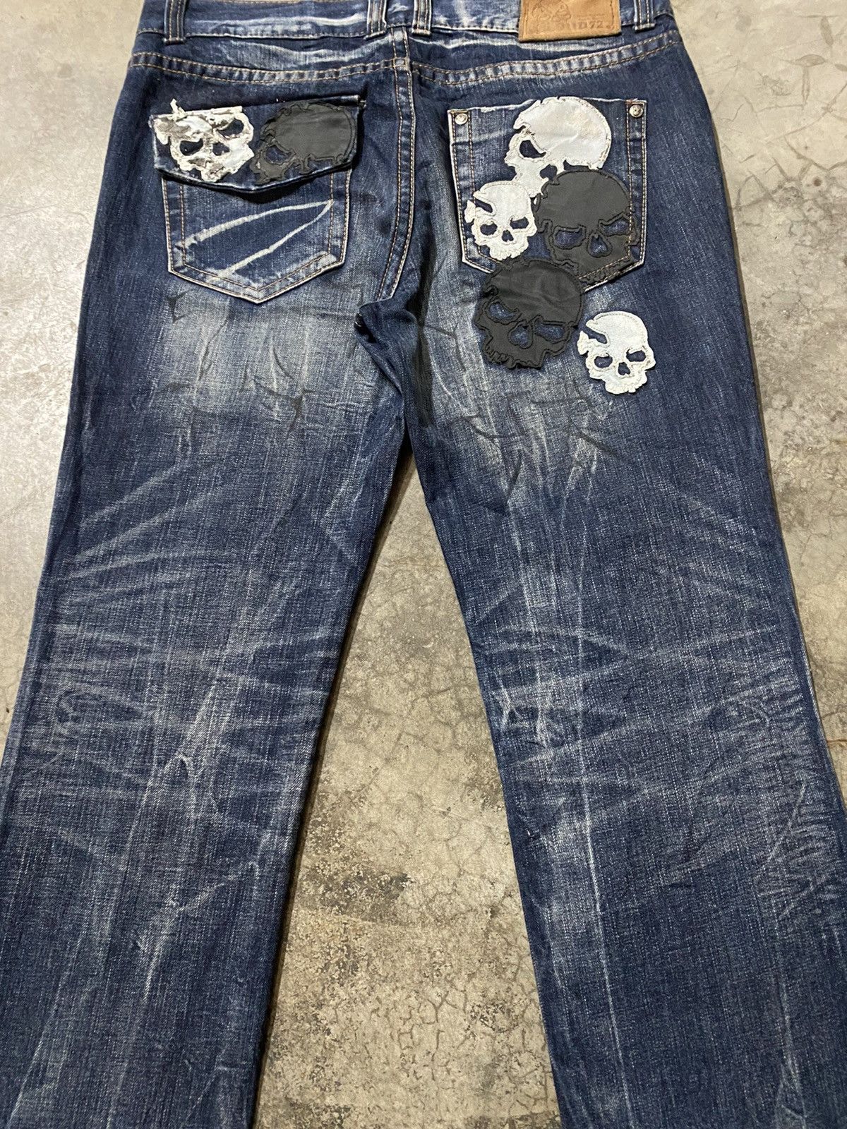 If Six Was Nine × Japanese Brand × Tornado Mart Baggy Jeans Cloud72 Skull Patch Distressed Design Size US 36 / EU 52 - 2 Thumbnail