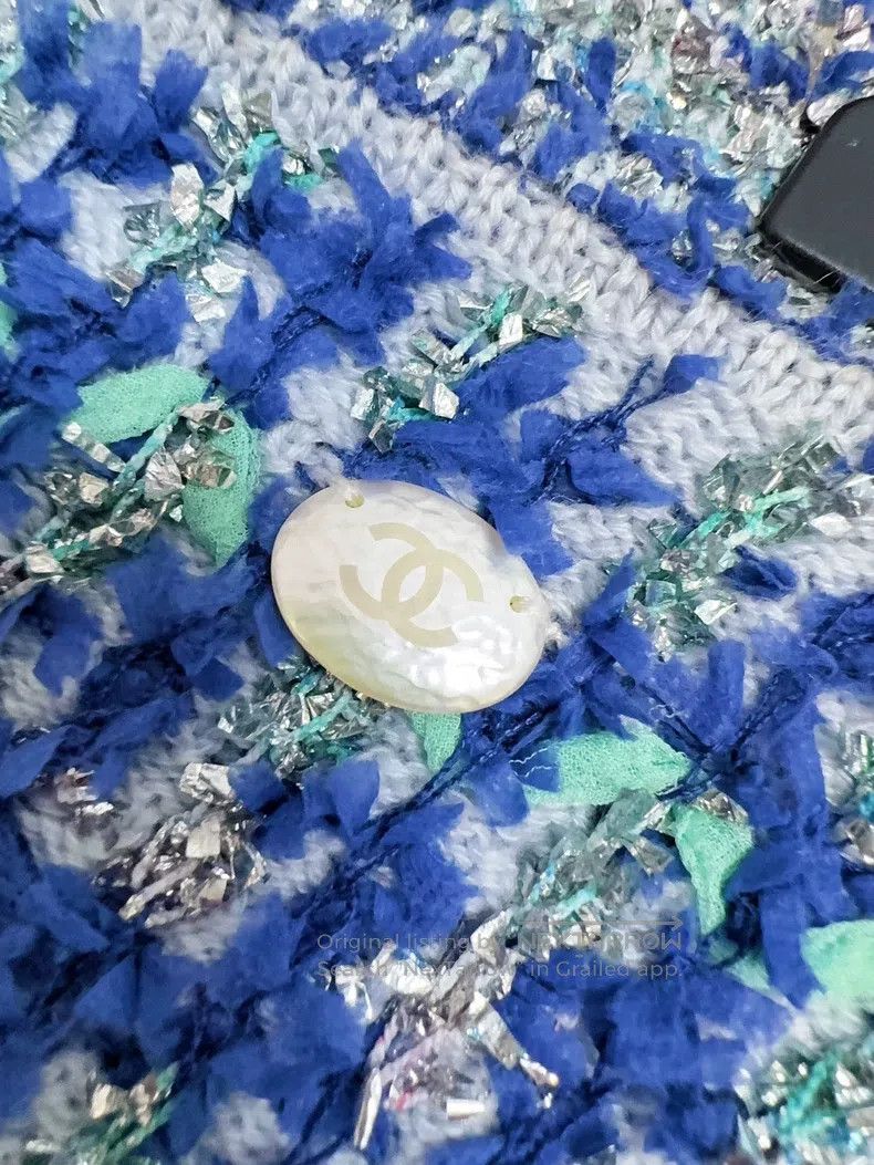 Chanel Chanel 18s waterfall series pink and blue colour shiny irr Size 42" / US 20 - 4 Thumbnail