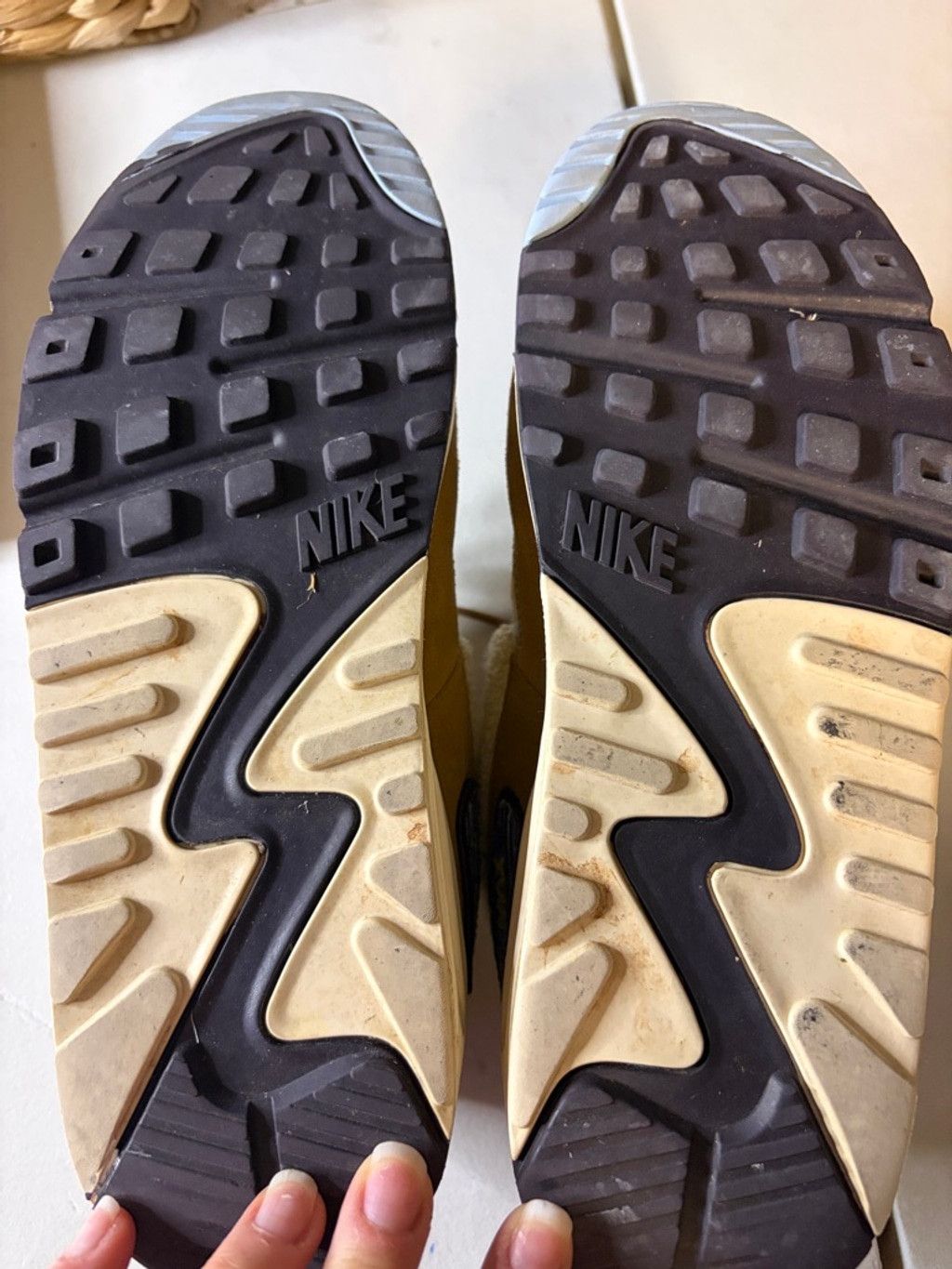 Nike Nike Air Max 90 Varsity Pack Muted Bronze| EUC | Sz 8.5M/10W Size US 8.5 / EU 41-42 - 7 Thumbnail