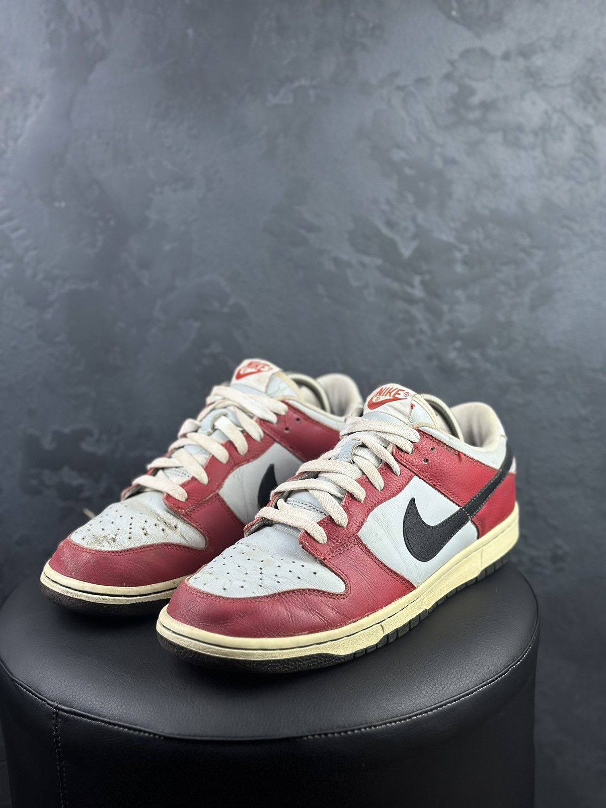 Nike × Vintage Rare! Vintage 2005 Nike Dunk Low Red Sail Black Chicago Size US 10 / EU 43 - 1 Thumbnail