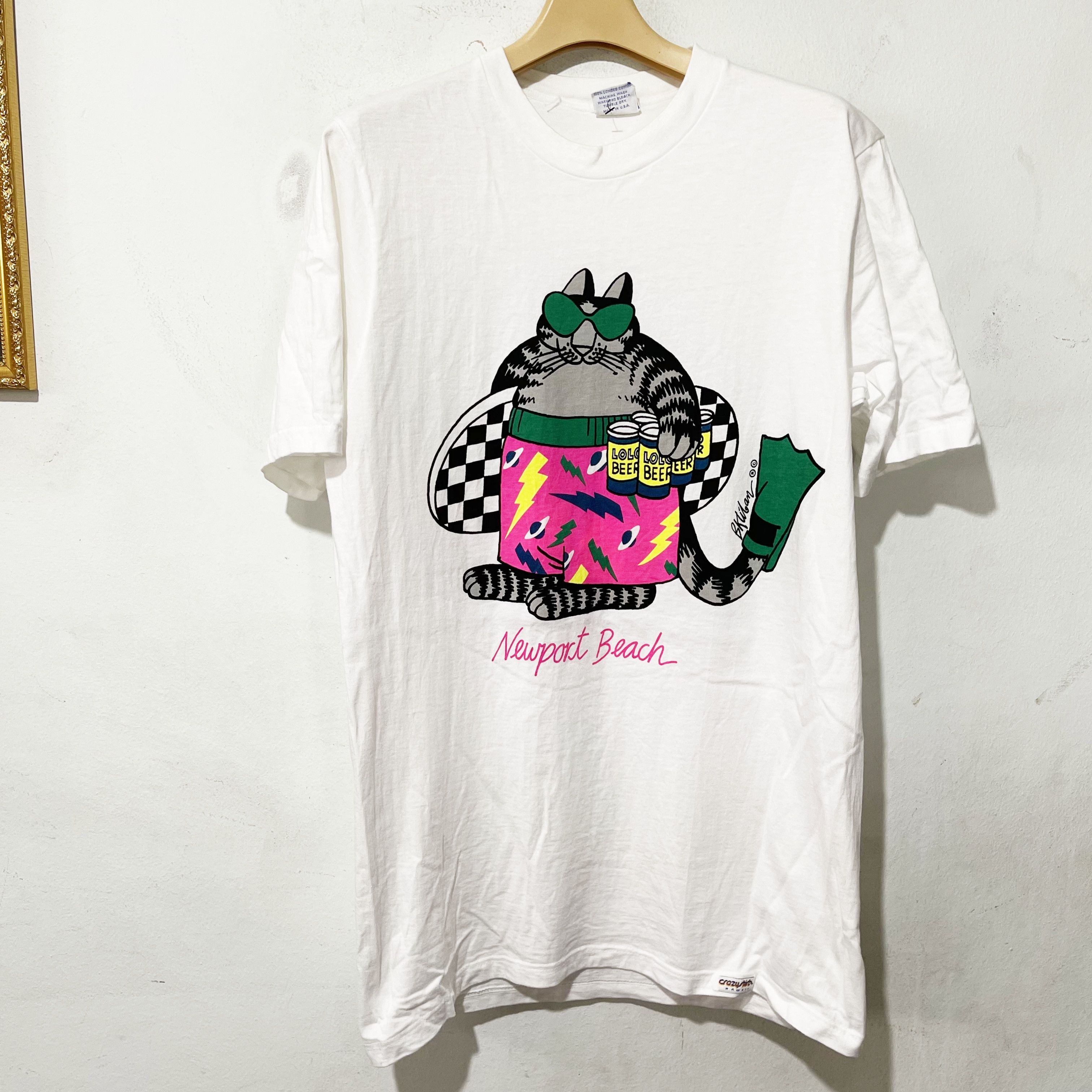 Vintage Vintage 80s Crazy Shirts Hawaii Newport Beach Cat T-Shirt Size US M / EU 48-50 / 2 - 1 Thumbnail