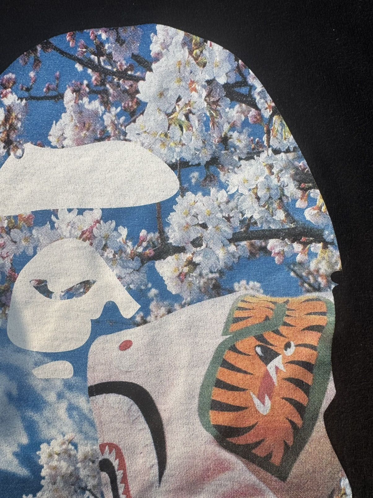 Bape Sakura Ape Head Photo Tee (2018) Size US M / EU 48-50 / 2 - 5 Thumbnail