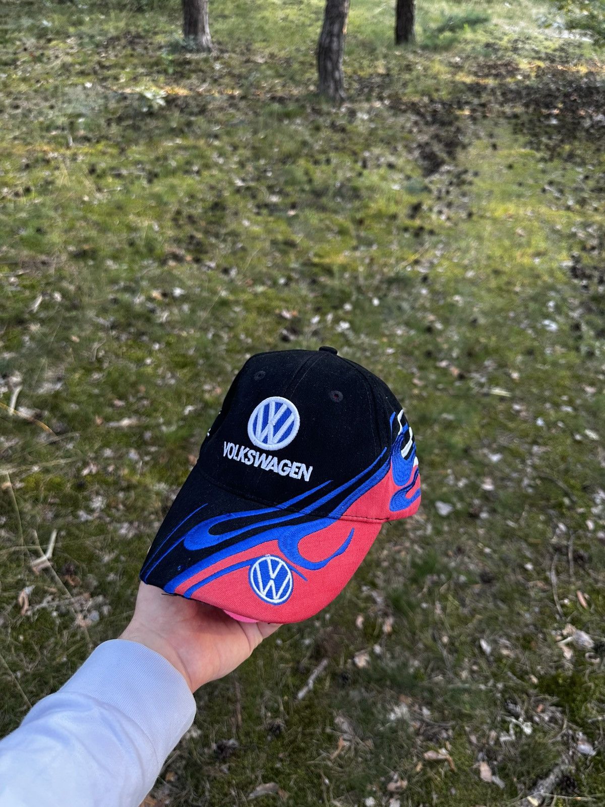 Other Vintage Volkswagen Racing Flames Y2K Fire Drip Cap Size ONE SIZE - 1 Thumbnail