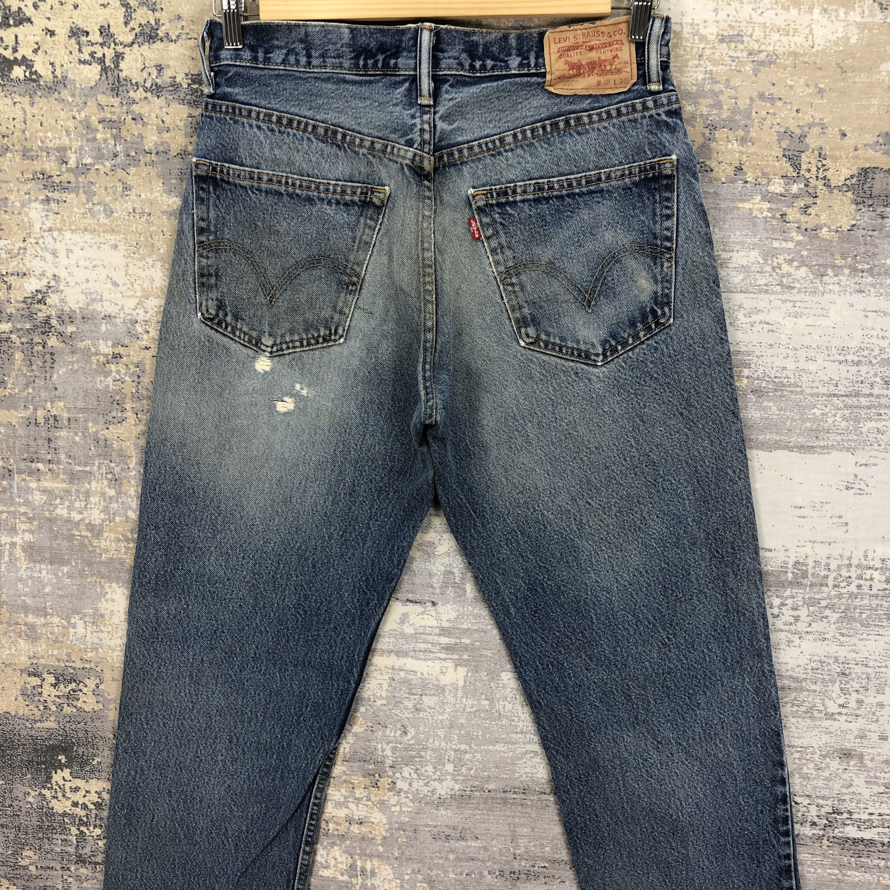 Levi's × Vintage Vintage Levis 550 Faded Jeans Levi's Ripped Stonewash Denim Size US 30 / EU 46 - 4 Thumbnail