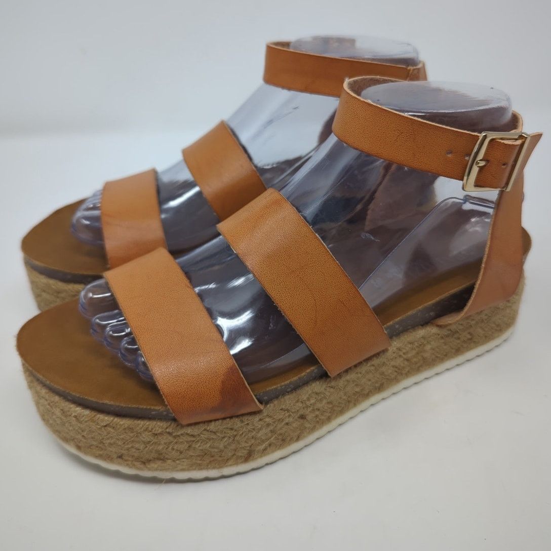 Other Patrizia by Spring Step Larrisa Strappy Sandals SIze 8.5 Size US 8.5 / IT 38.5 - 1 Thumbnail