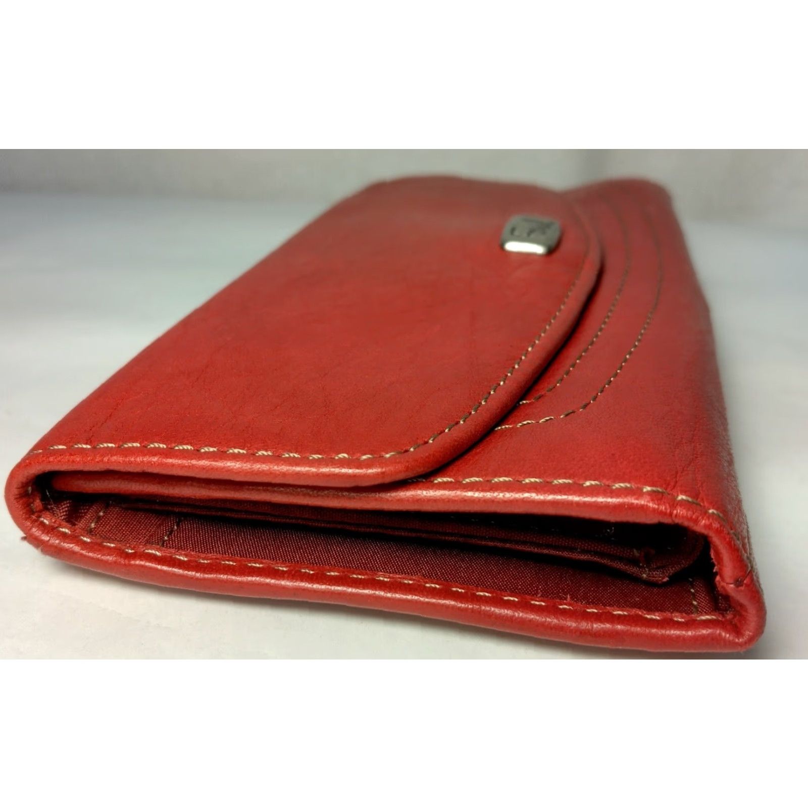 Fossil Fossil Wallet Tri-fold Red Leather 12 Card Slots Checkbook ID Window 2 Bill Slots Change Slot Zipper Works Womens Size ONE SIZE - 4 Thumbnail