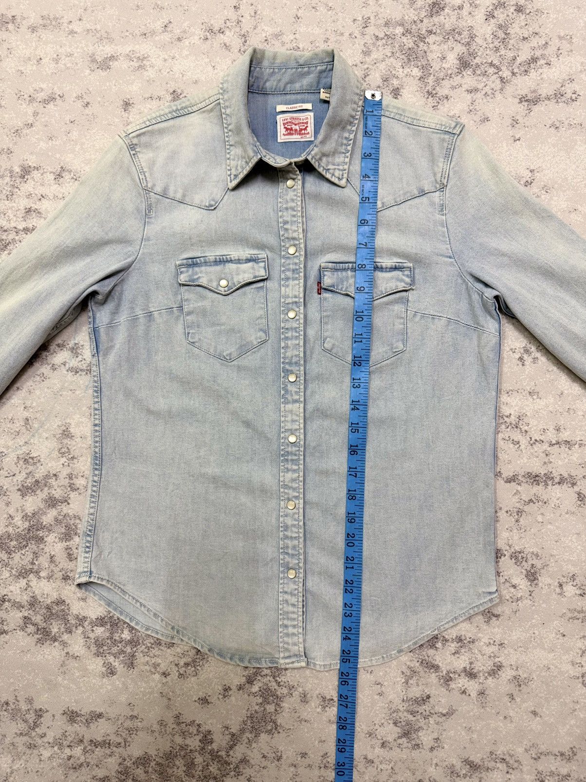 Levi's LEVI’S CLASSIC FIT SNAP BUTTON DENIM JEANS SHIRT Size XS / US 0-2 / IT 36-38 - 17 Thumbnail