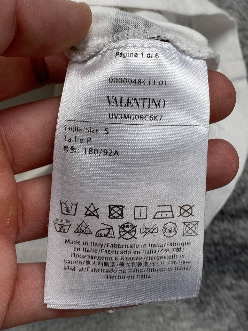 Valentino Valentino Garavani V Logo T-Shirt Big Logo Men Size S White Size US S / EU 44-46 / 1 - 9 Thumbnail