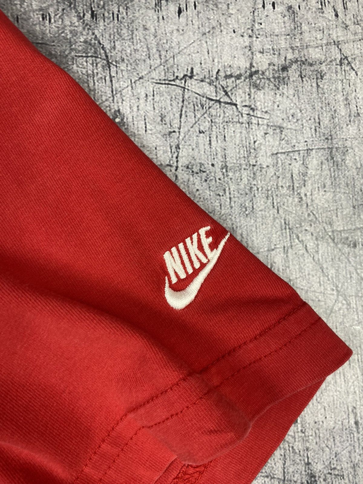 Nike × Vintage Vintage Nike Air Y2K Drill Big Logo Tee T Shirt Size US M / EU 48-50 / 2 - 9 Thumbnail