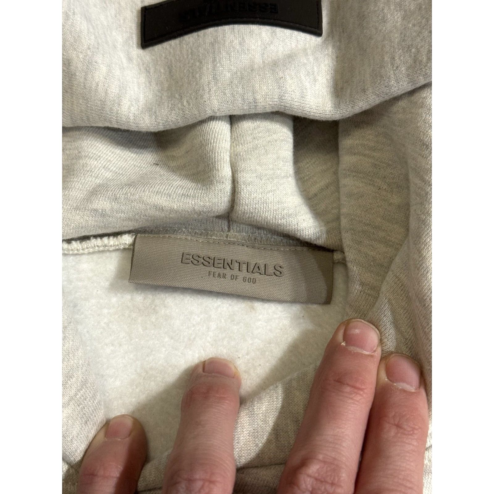 Essentials Fear of God Essentials Hoodie FW22 Color Light Oatmeal Size Large Brand New NWT Size US L / EU 52-54 / 3 - 7 Thumbnail
