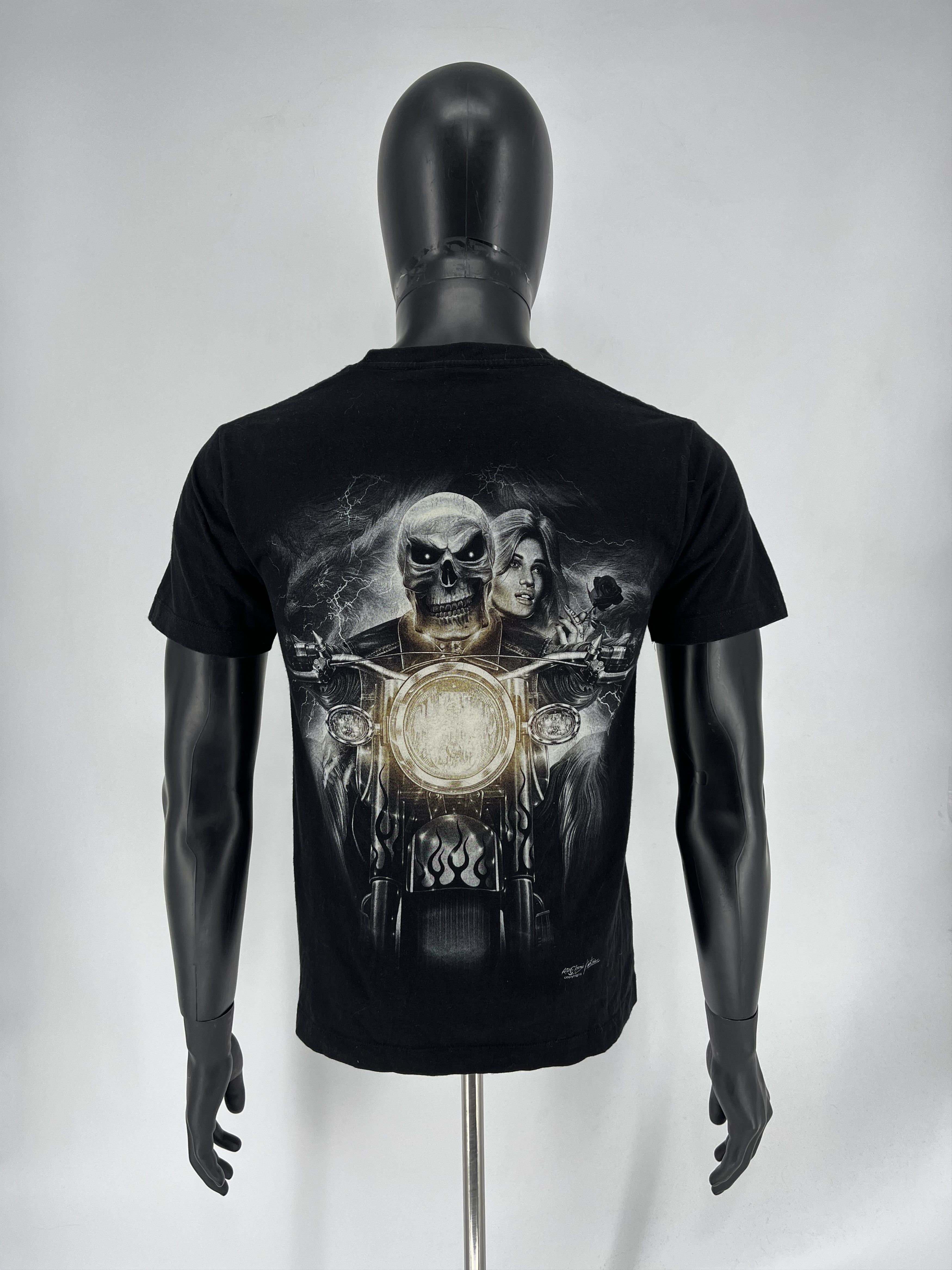 Vintage T-shirt Skeleton and a girl with a girl on a motorcycle Size US S / EU 44-46 / 1 - 12 Thumbnail