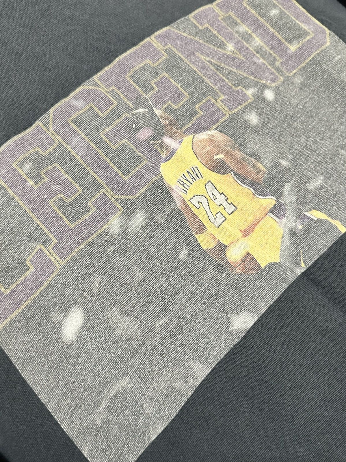 Comfort Colors Kobe Bryant shirt Size US L / EU 52-54 / 3 - 2 Thumbnail