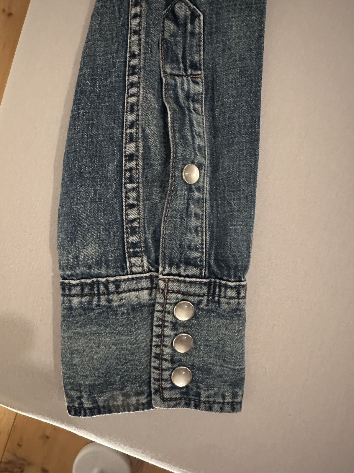 Saint Laurent Paris Saint Laurent Paris Denim Shirt Hedi Slimane era Size US M / EU 48-50 / 2 - 4 Thumbnail