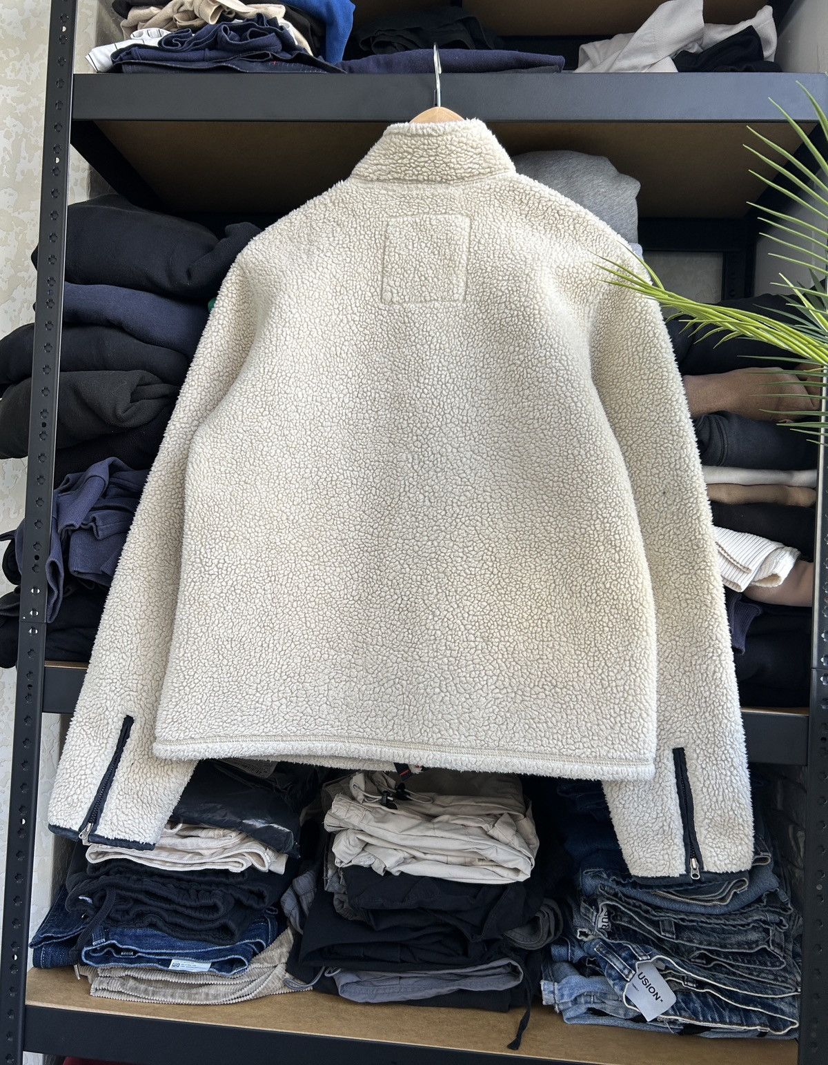 Abercrombie & Fitch Vintage Abercrombie & Fitch mens Sherpa fleece jacket Size US M / EU 48-50 / 2 - 2 Thumbnail
