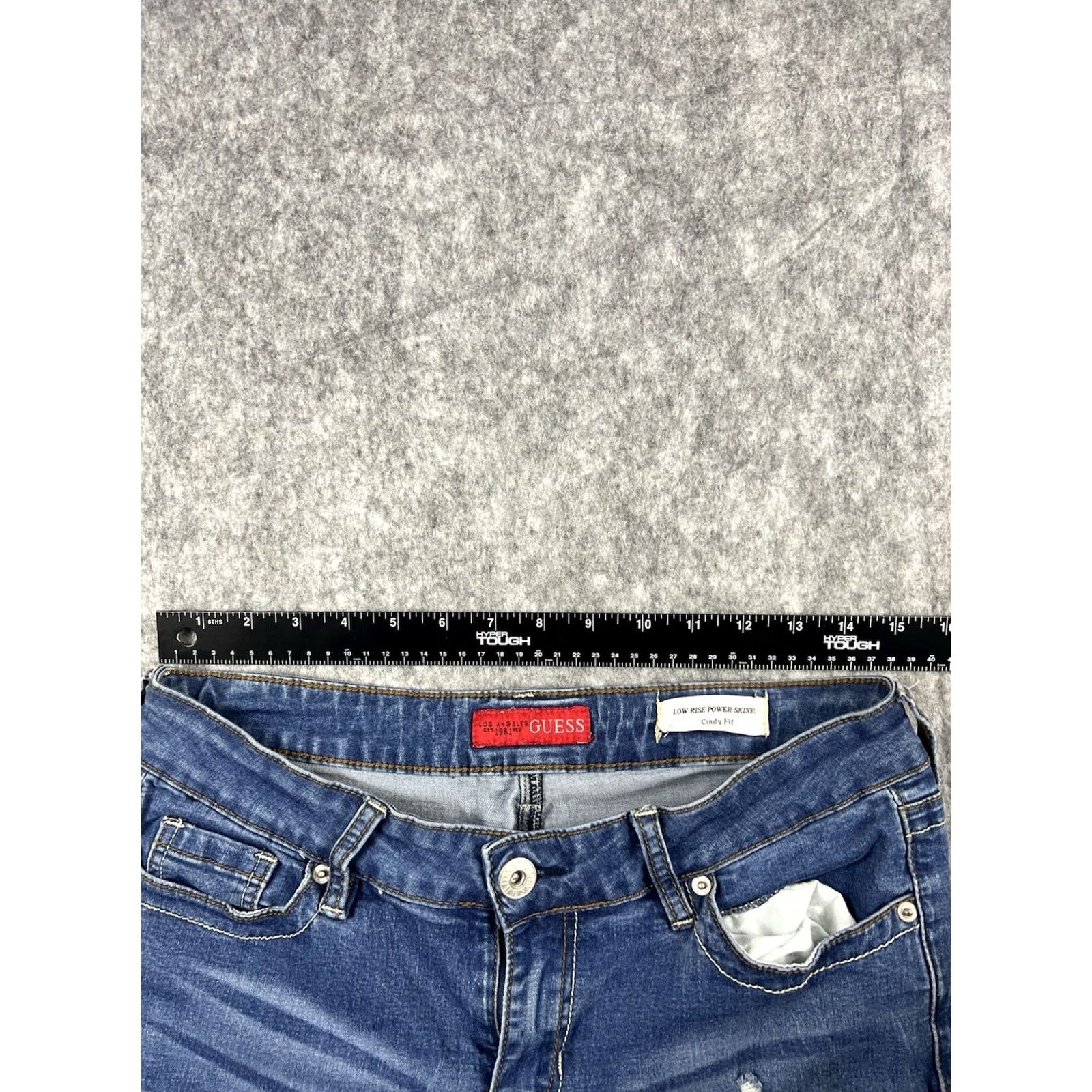Guess VINTAGE Guess Jeans Womens Low Rise Power Skinny Cindy Fit Distressed Denim Size 30 Blue 90s City Grunge Retro Rock Y2K 5-Pocket Denim Jeans Womens Size 30" / US 8 / IT 44 - 3 Thumbnail