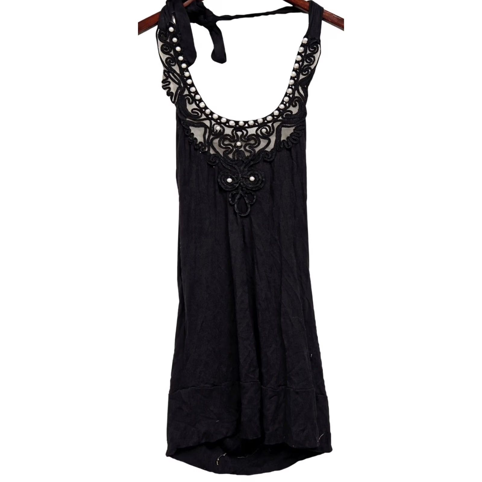 Vintage VINTAGE? No. Black Beaded Embroidered Sleeveless Tunic Top Y2K Boho Gothic Fairy Grunge Small Size S / US 4 / IT 40 - 2 Thumbnail