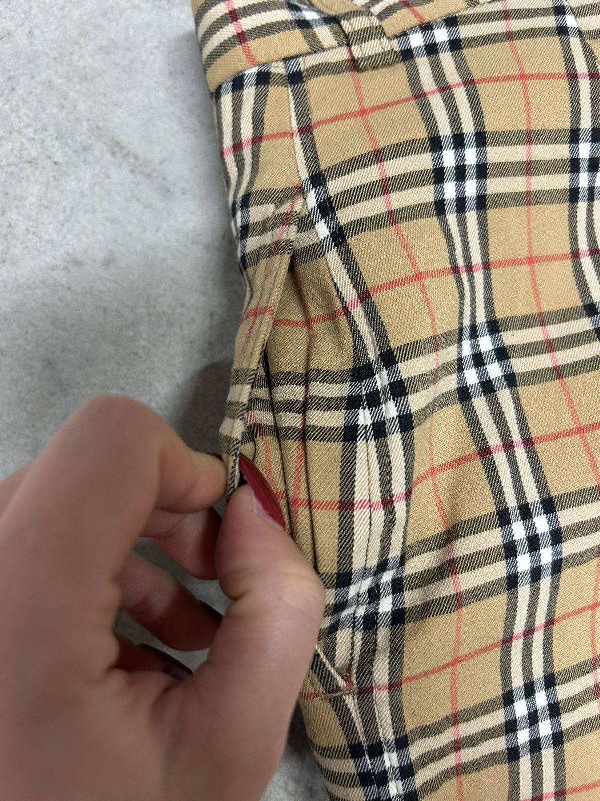 Burberry short pants