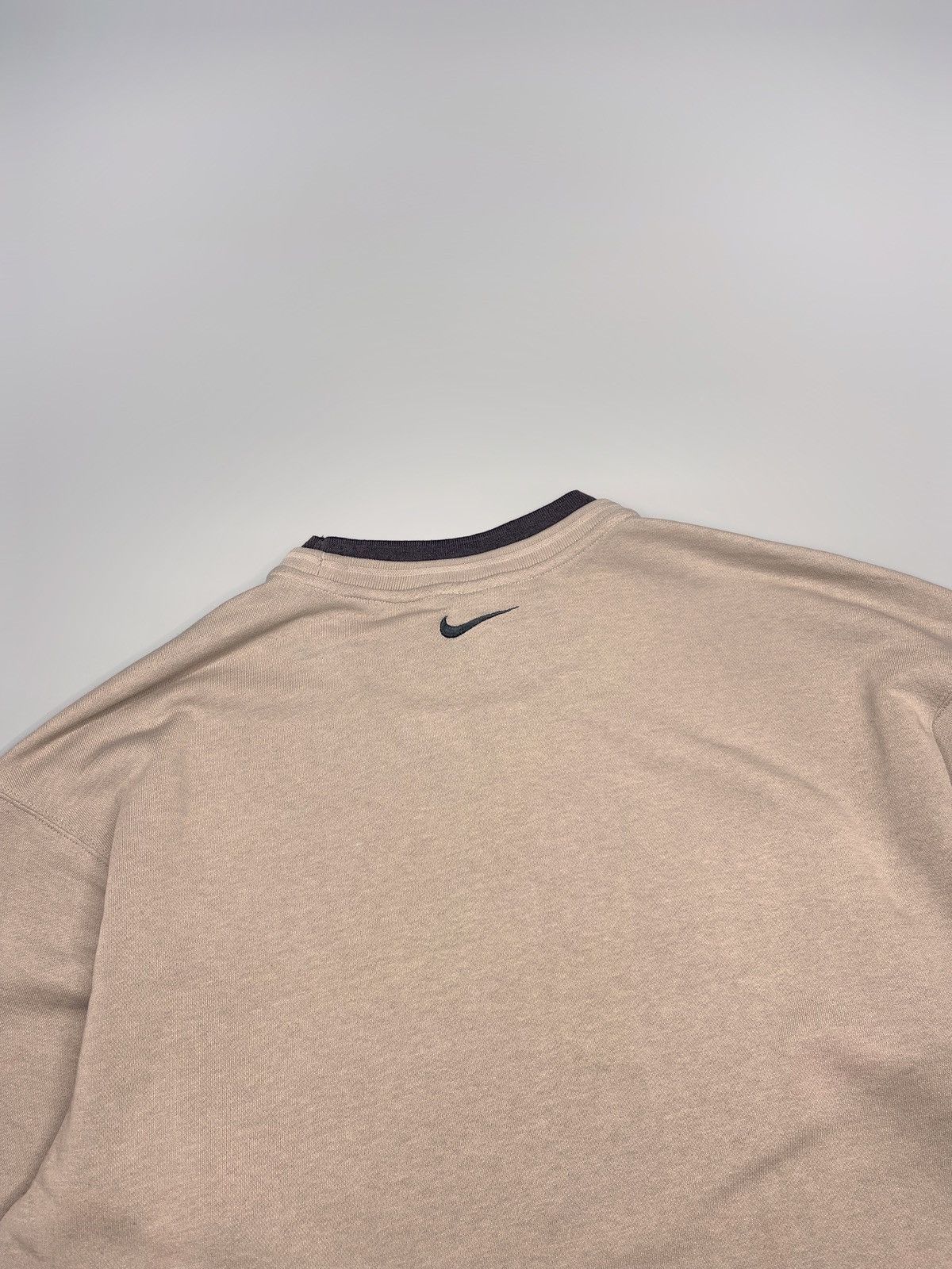 Nike × Vintage Vintage Y2k Nike Big Logo Sweatshirt 90’s Size US L / EU 52-54 / 3 - 11 Thumbnail