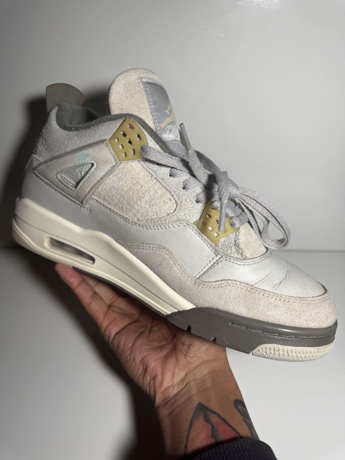 Jordan Brand Air Jordan 4 Retro SE Craft "Photon Dust” Size US 9 / EU 42 - 3 Thumbnail