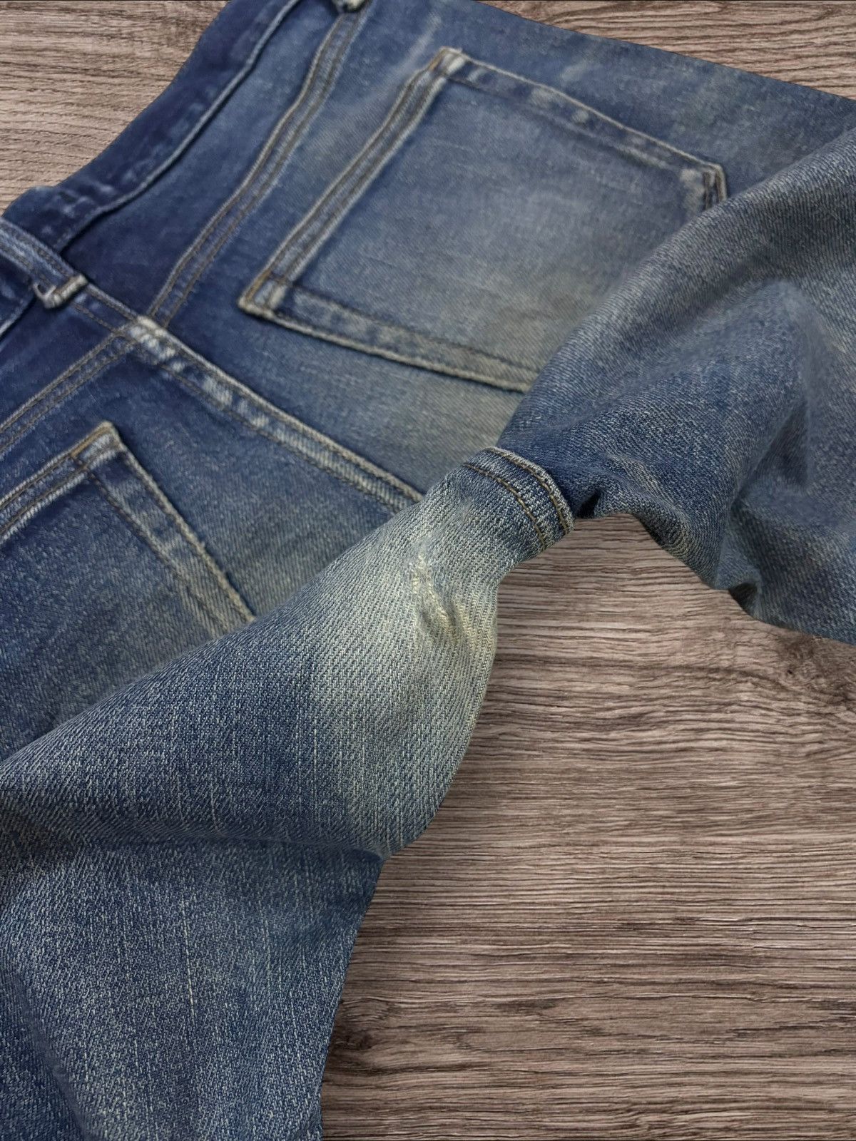 Jun Takahashi Vtg Uniqlo Selvedge Undercover Inspired Faded Mud Wash Jeans Size US 29 - 9 Thumbnail