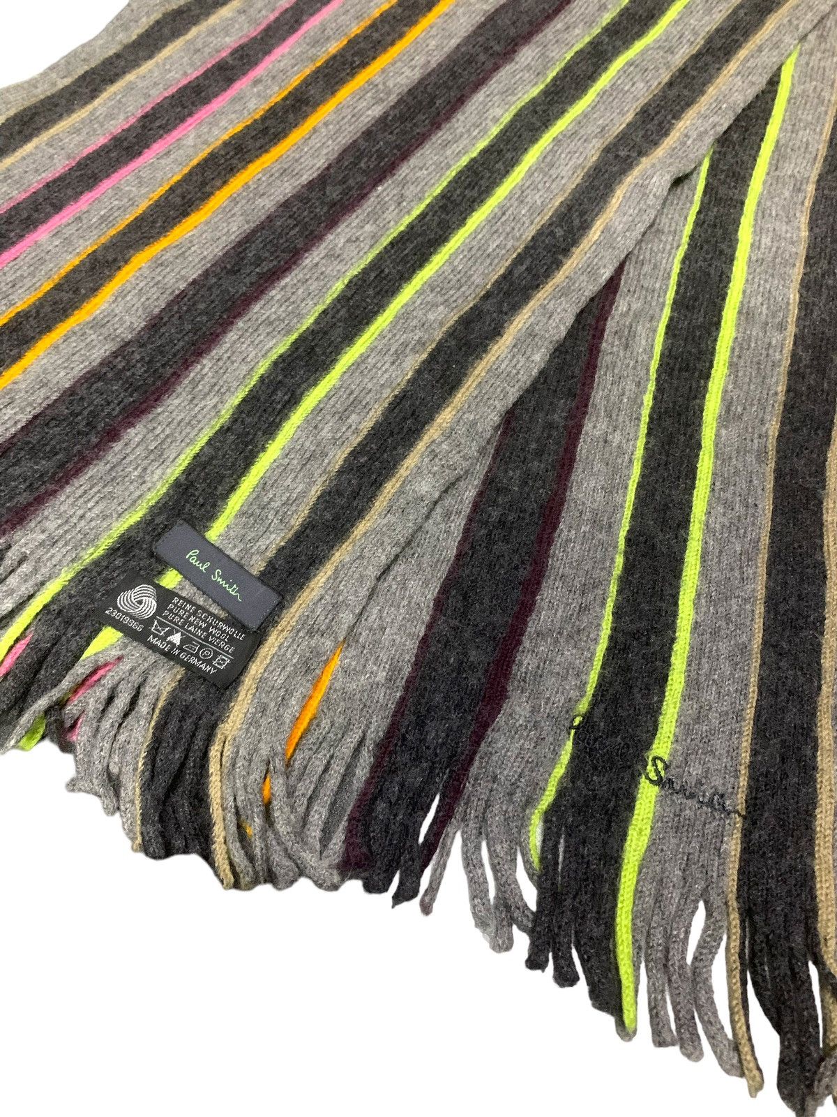 Paul Smith Vintage Scarf Paul Smith London Size ONE SIZE - 1 Thumbnail