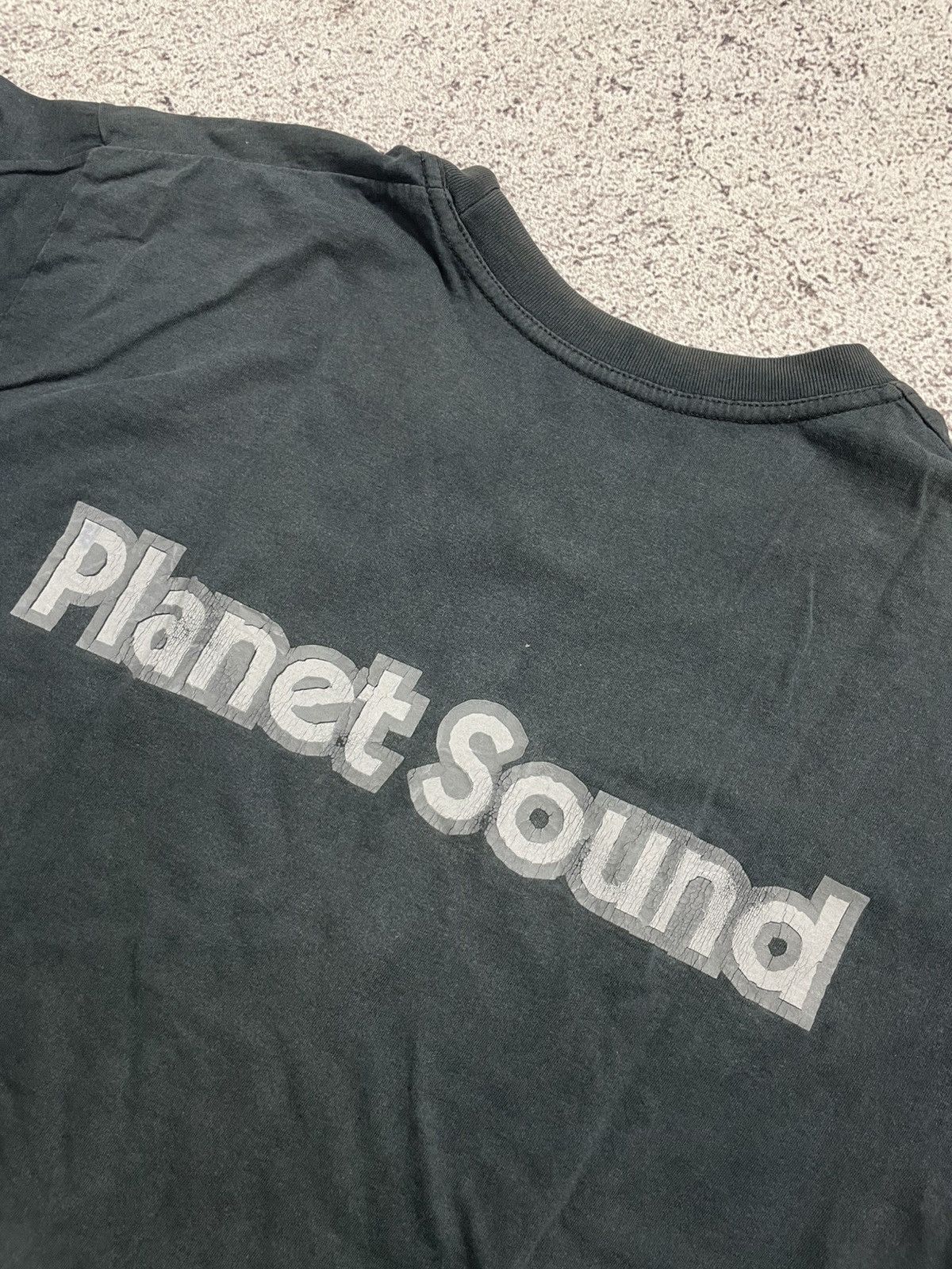 VINTAGE PLANET SOUND FADED BLACK THRASHED TSHIRT