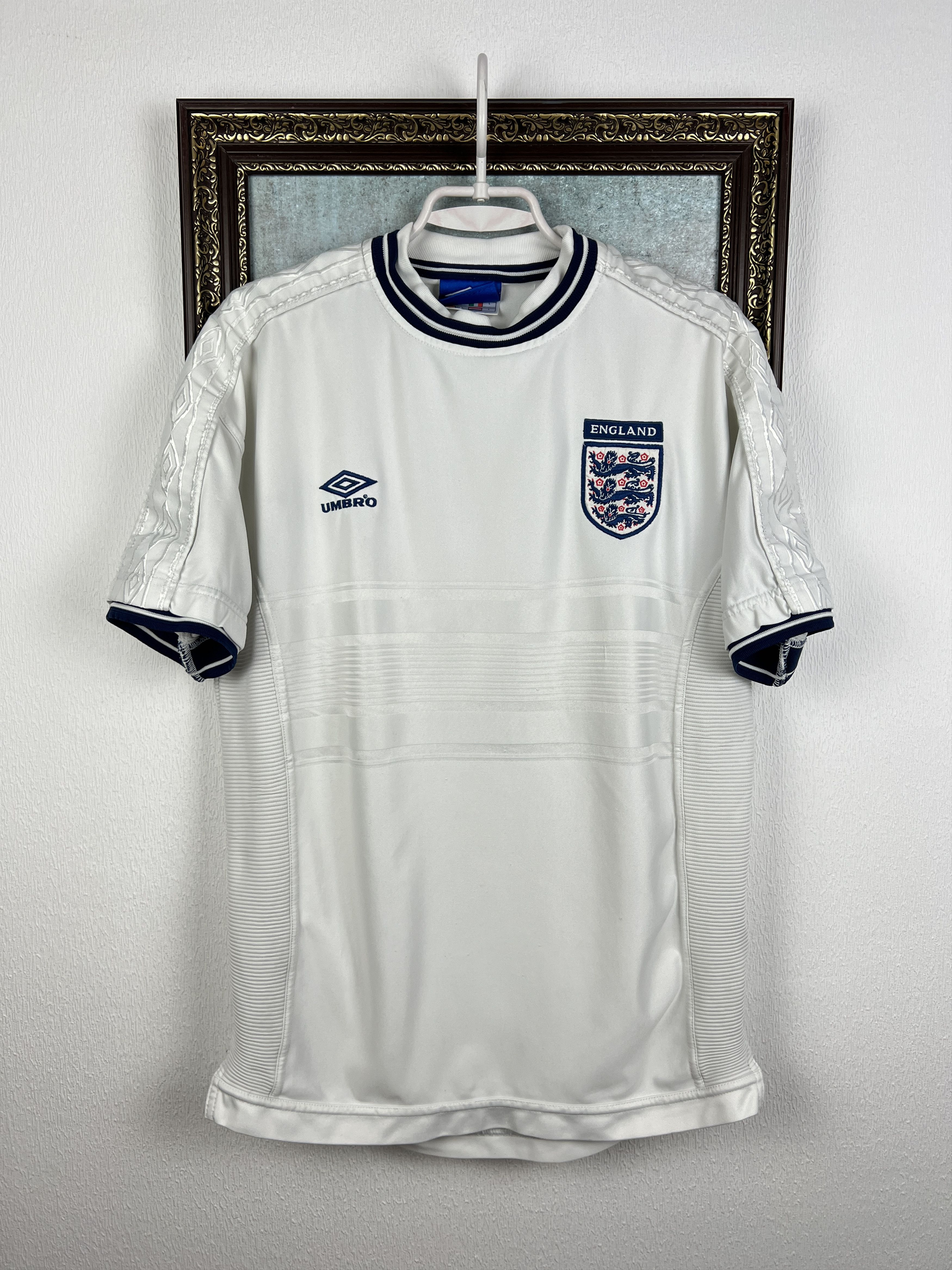 Palace × Umbro Palace x Umbro Home Shirt (White) | Grailed